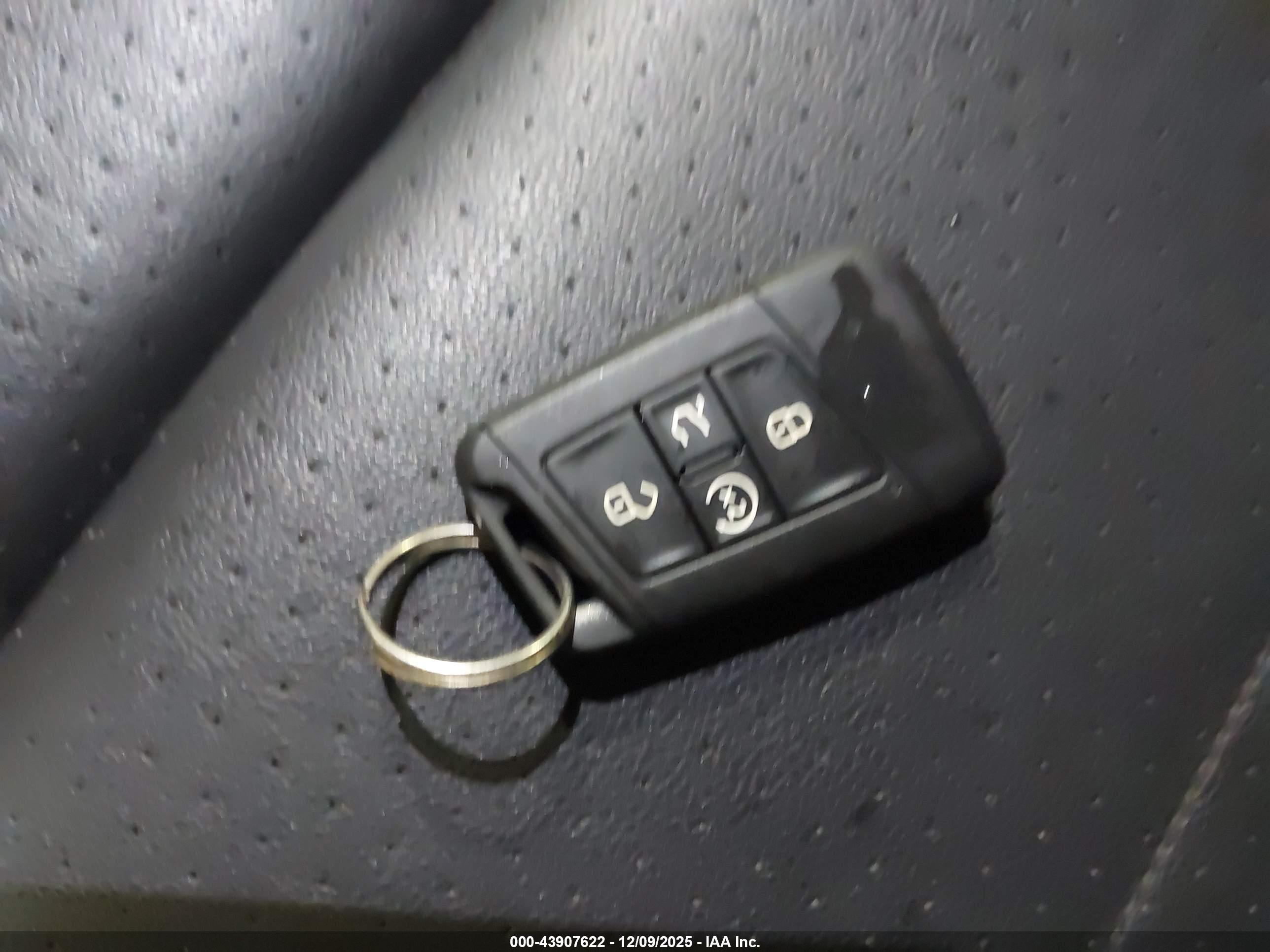 VOLKSWAGEN ATLAS image 11