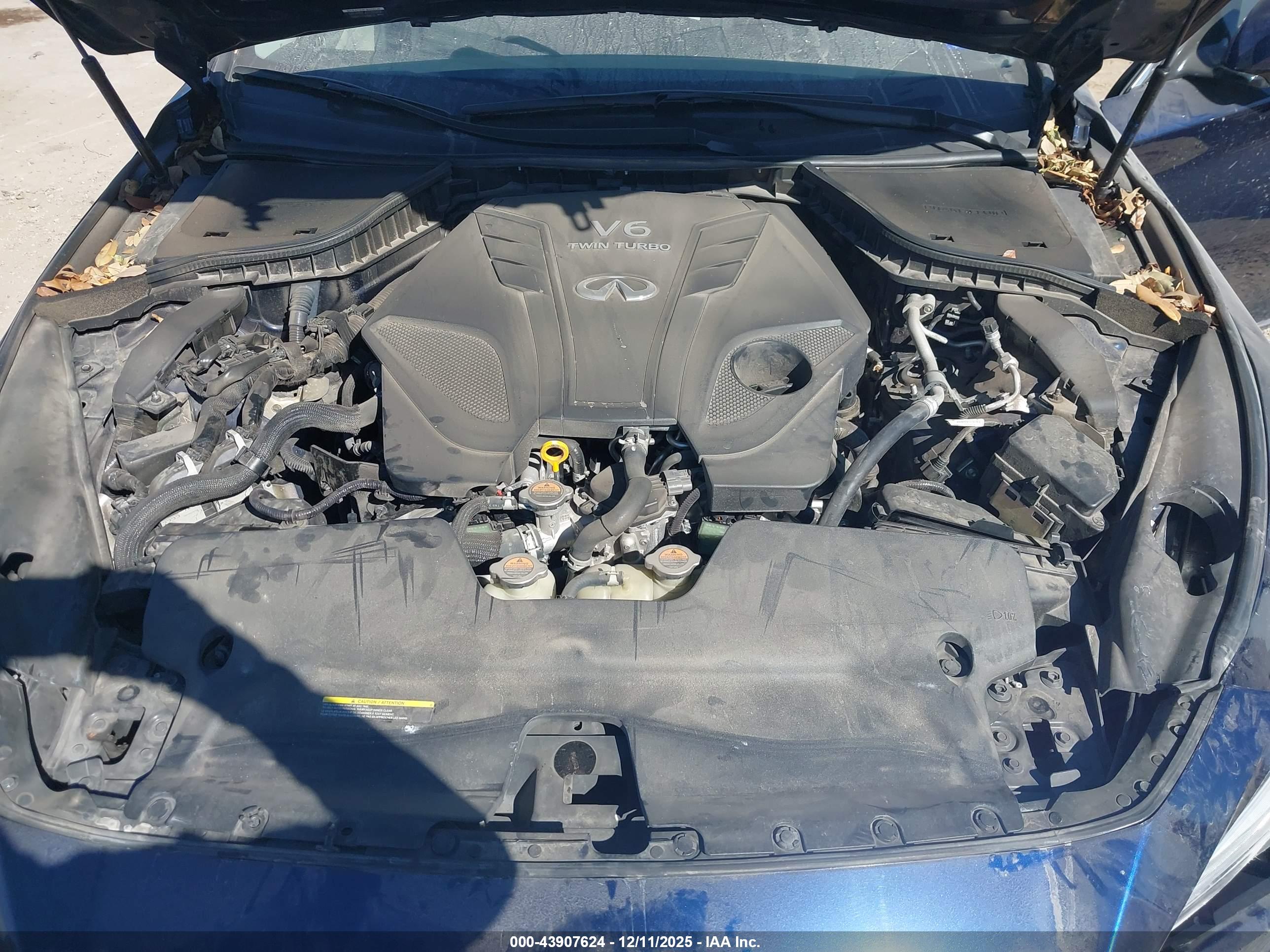INFINITI Q50 image 10