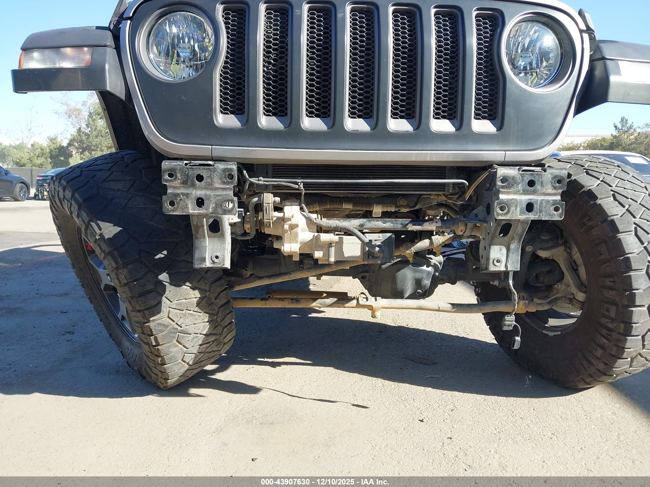 JEEP WRANGLER image 6