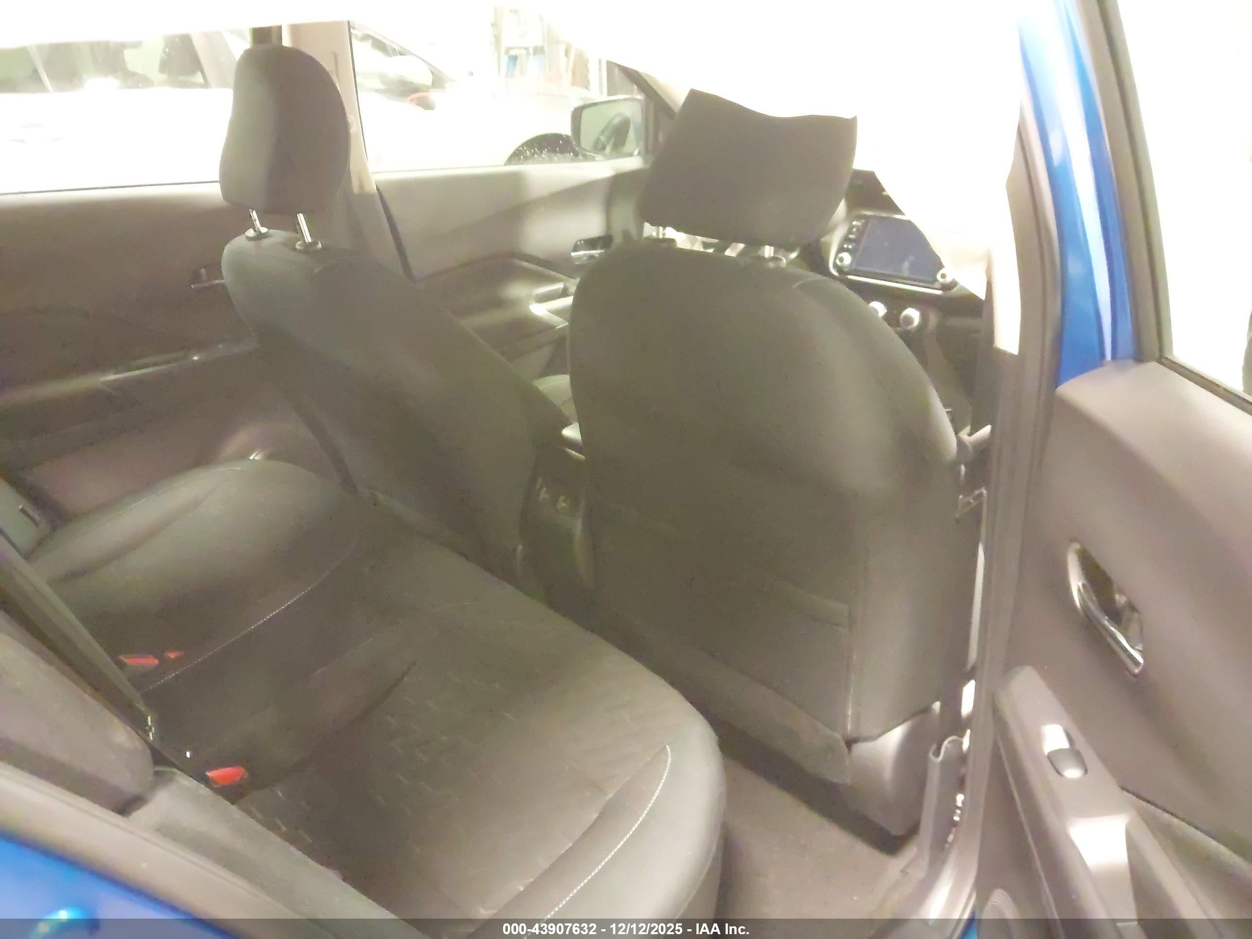 NISSAN KICKS image 8