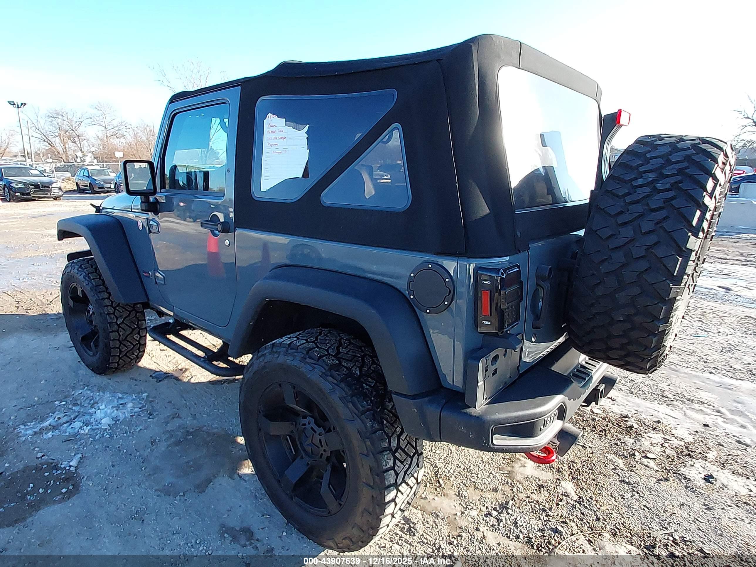 JEEP WRANGLER image 3