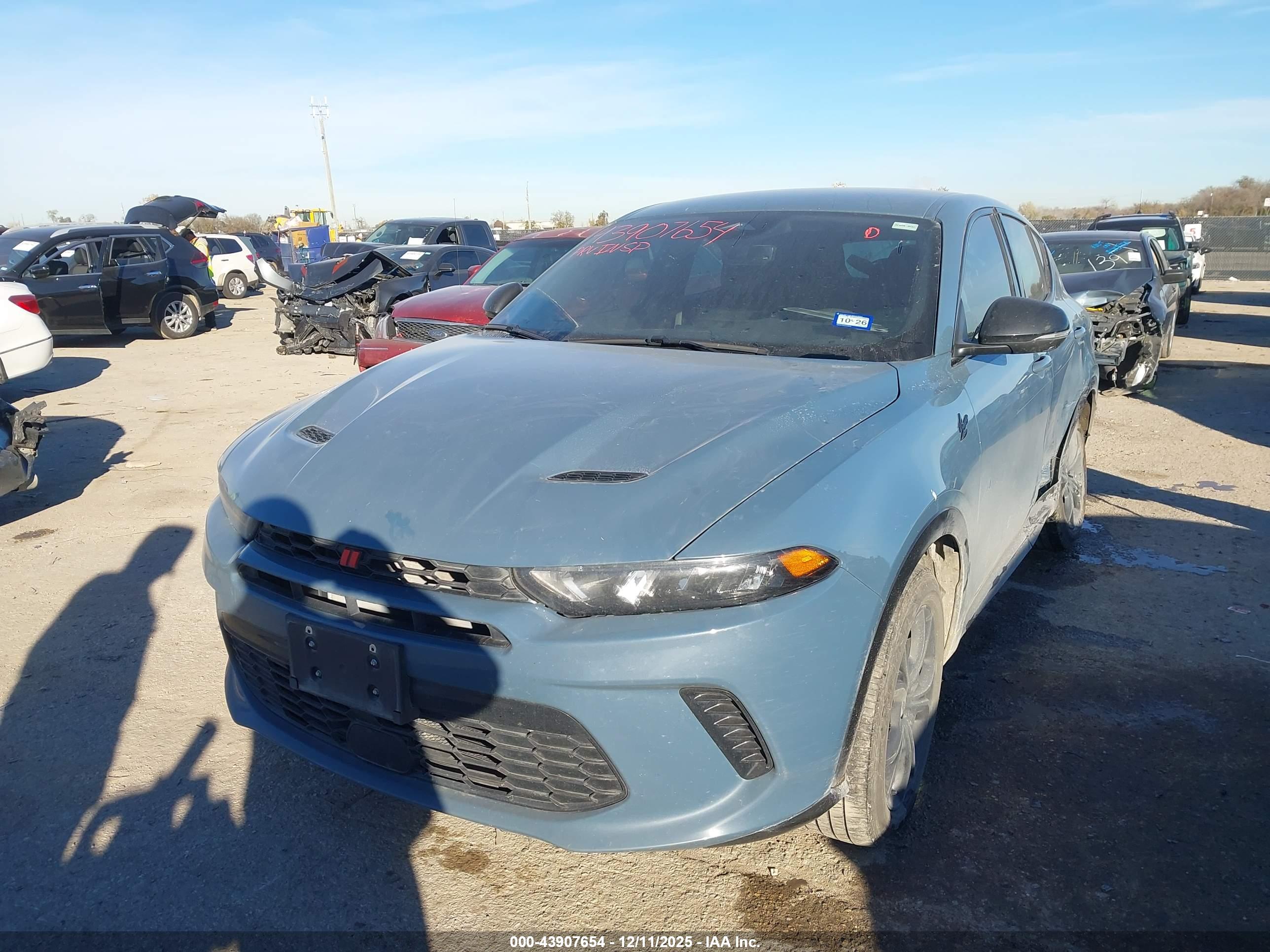 DODGE HORNET image 2