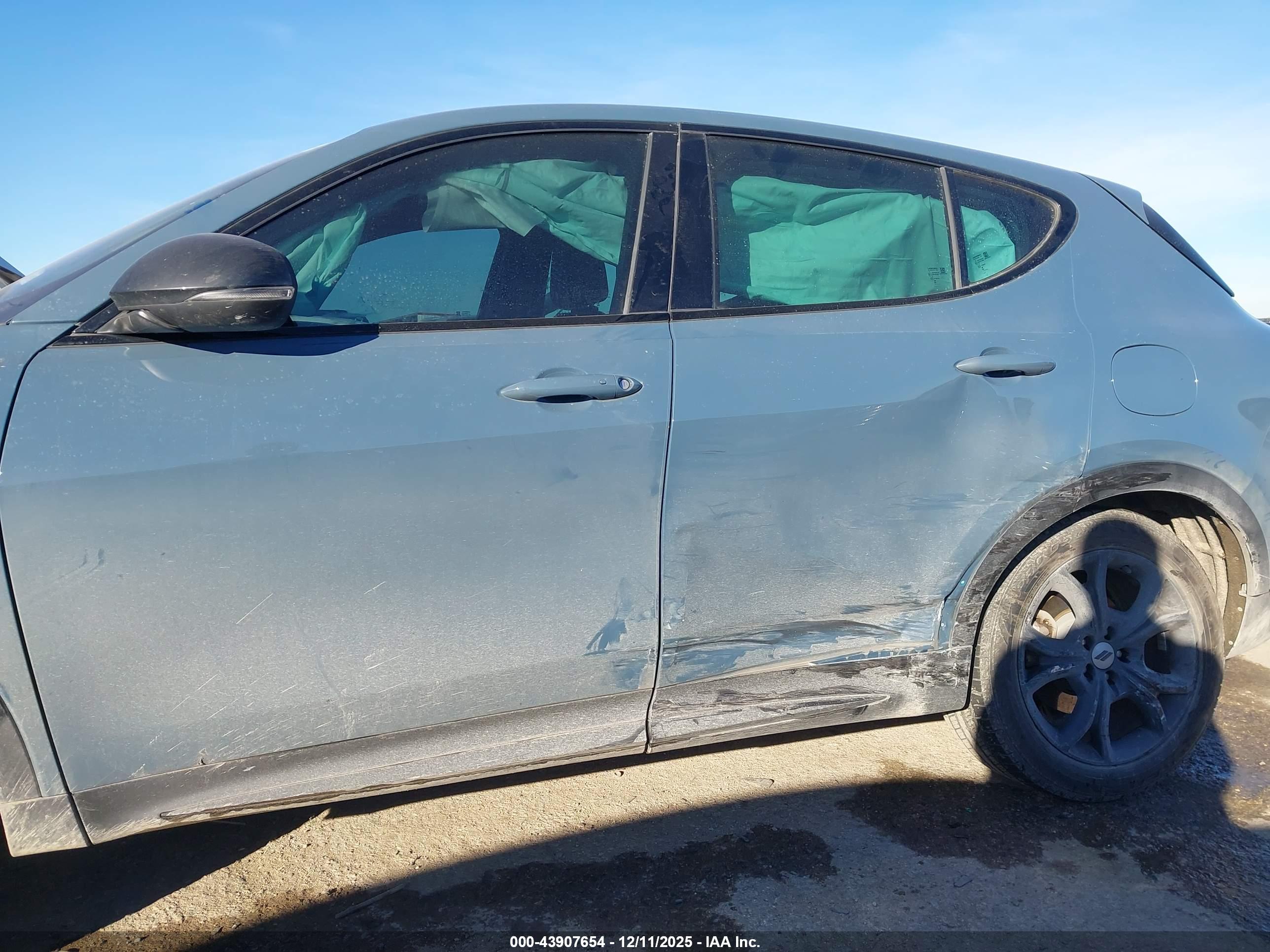 DODGE HORNET image 6