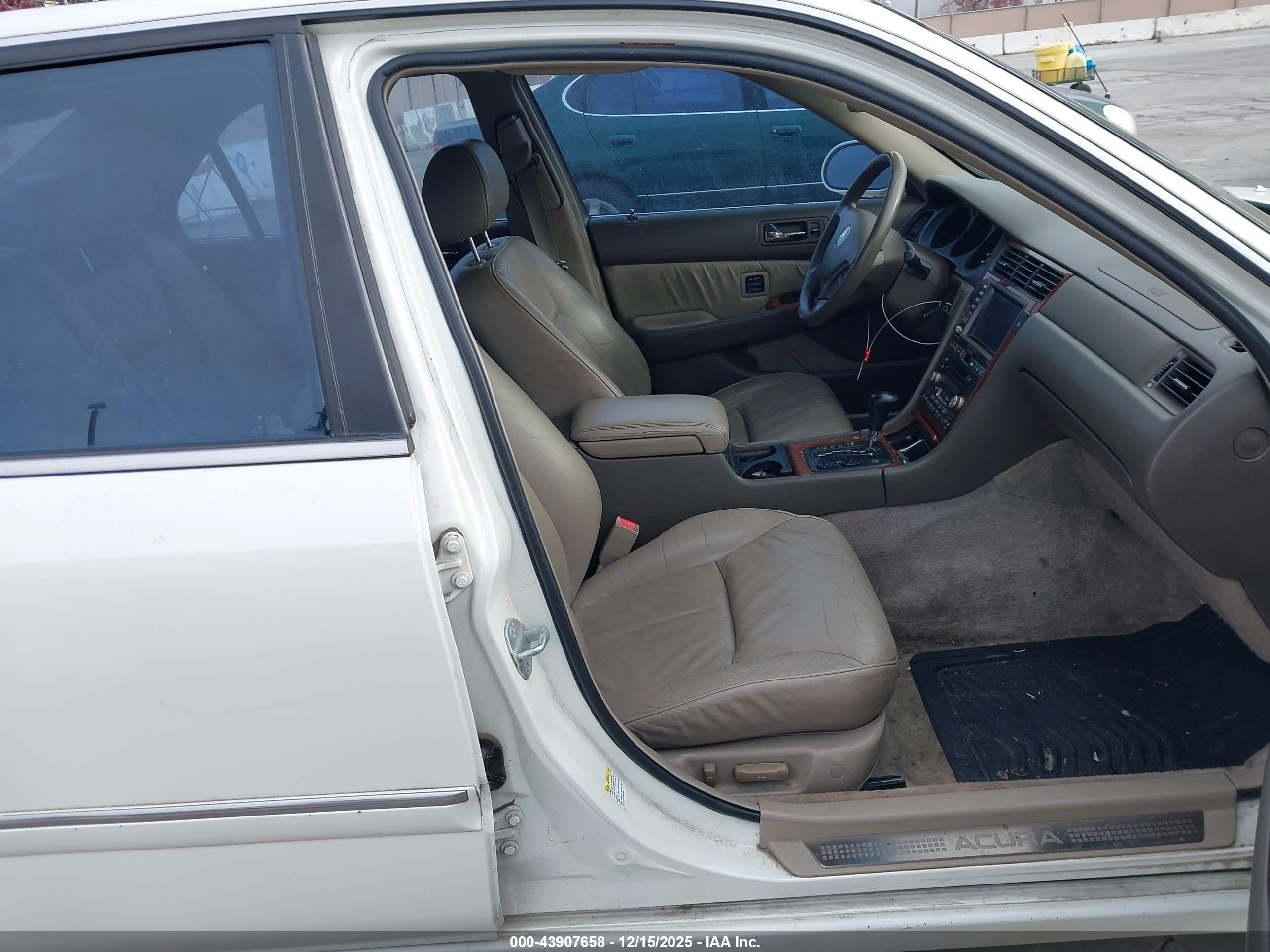 ACURA RL image 5