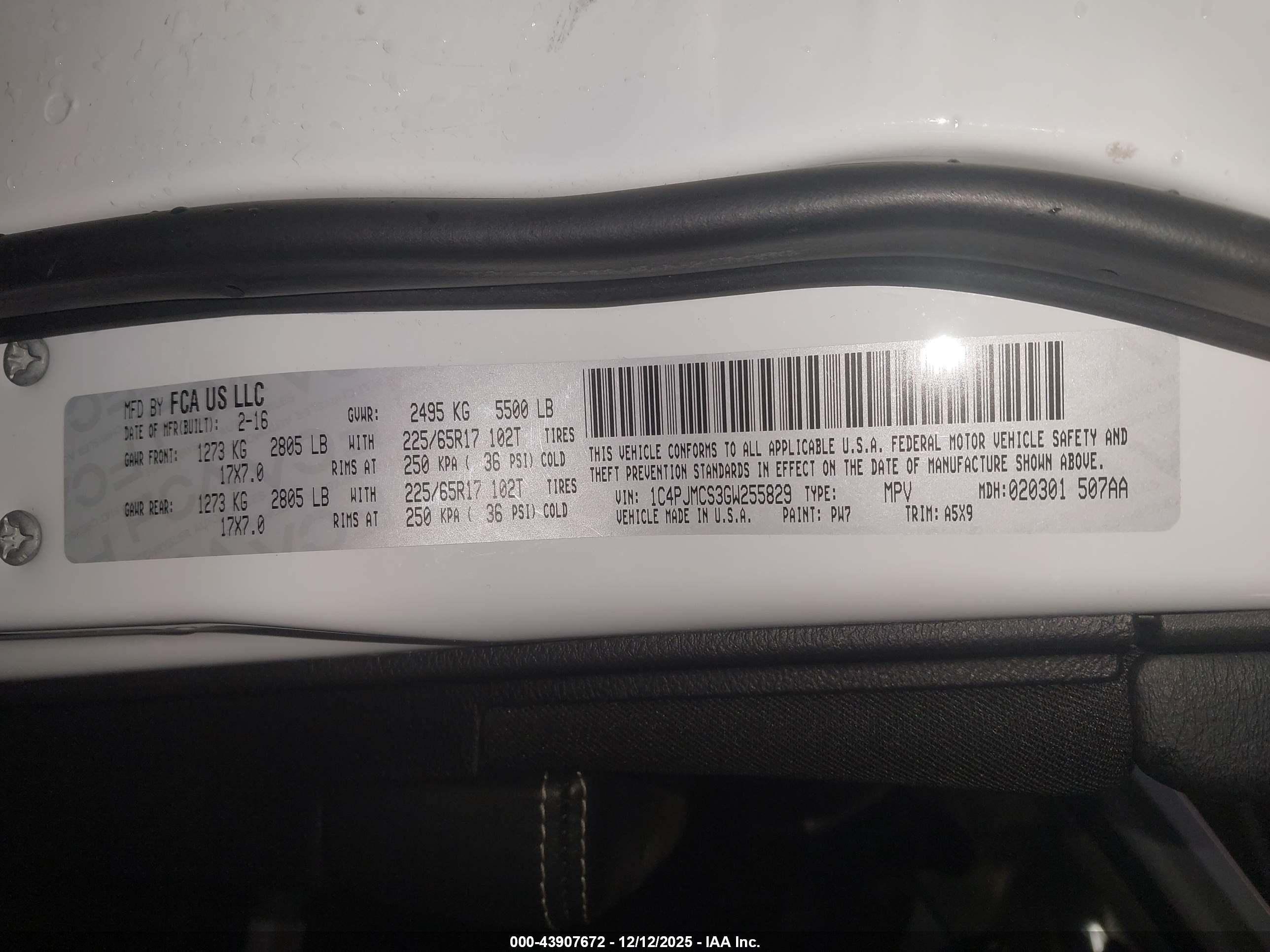 JEEP CHEROKEE image 9