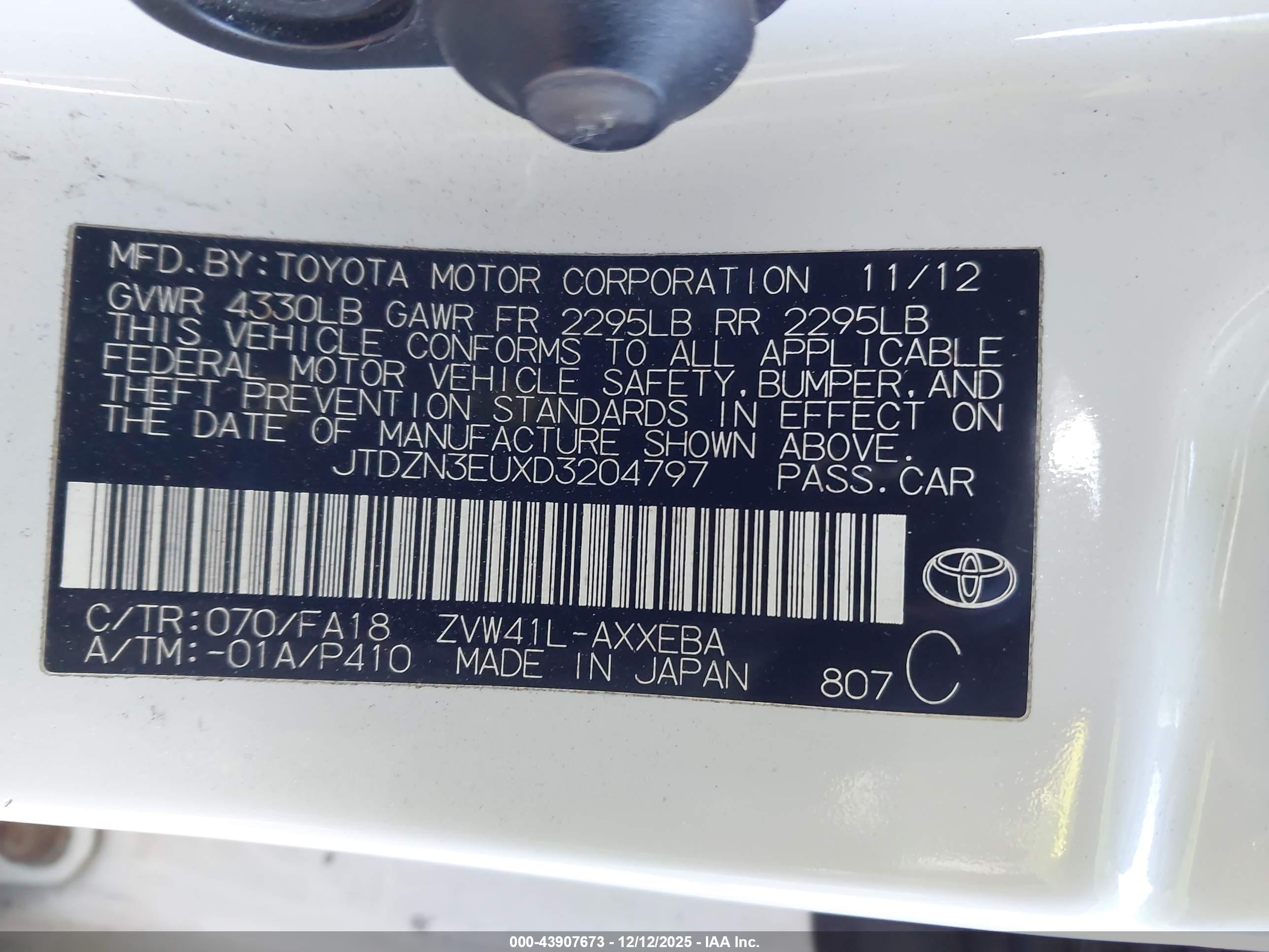 TOYOTA PRIUS image 9
