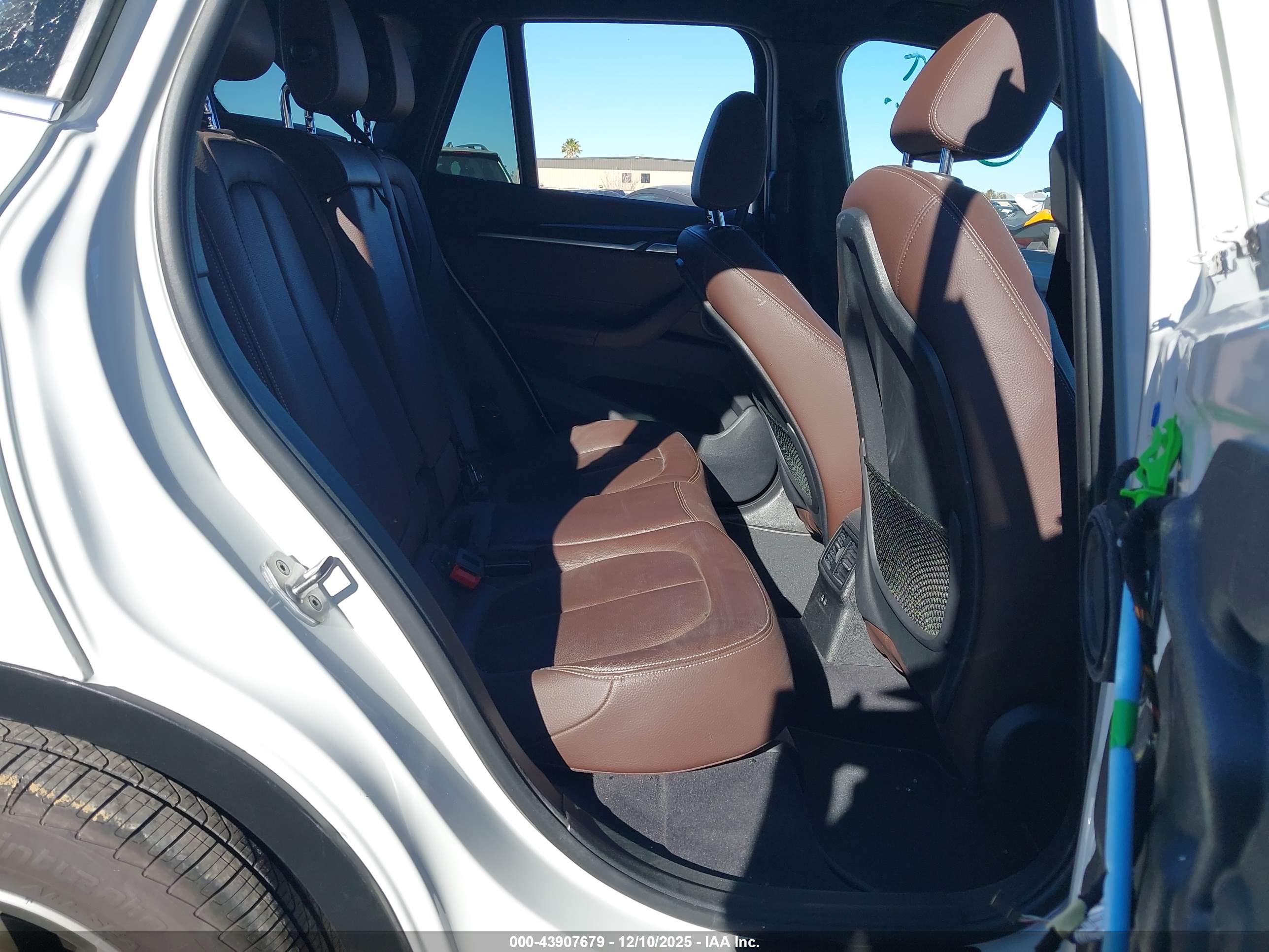 BMW X1 image 8