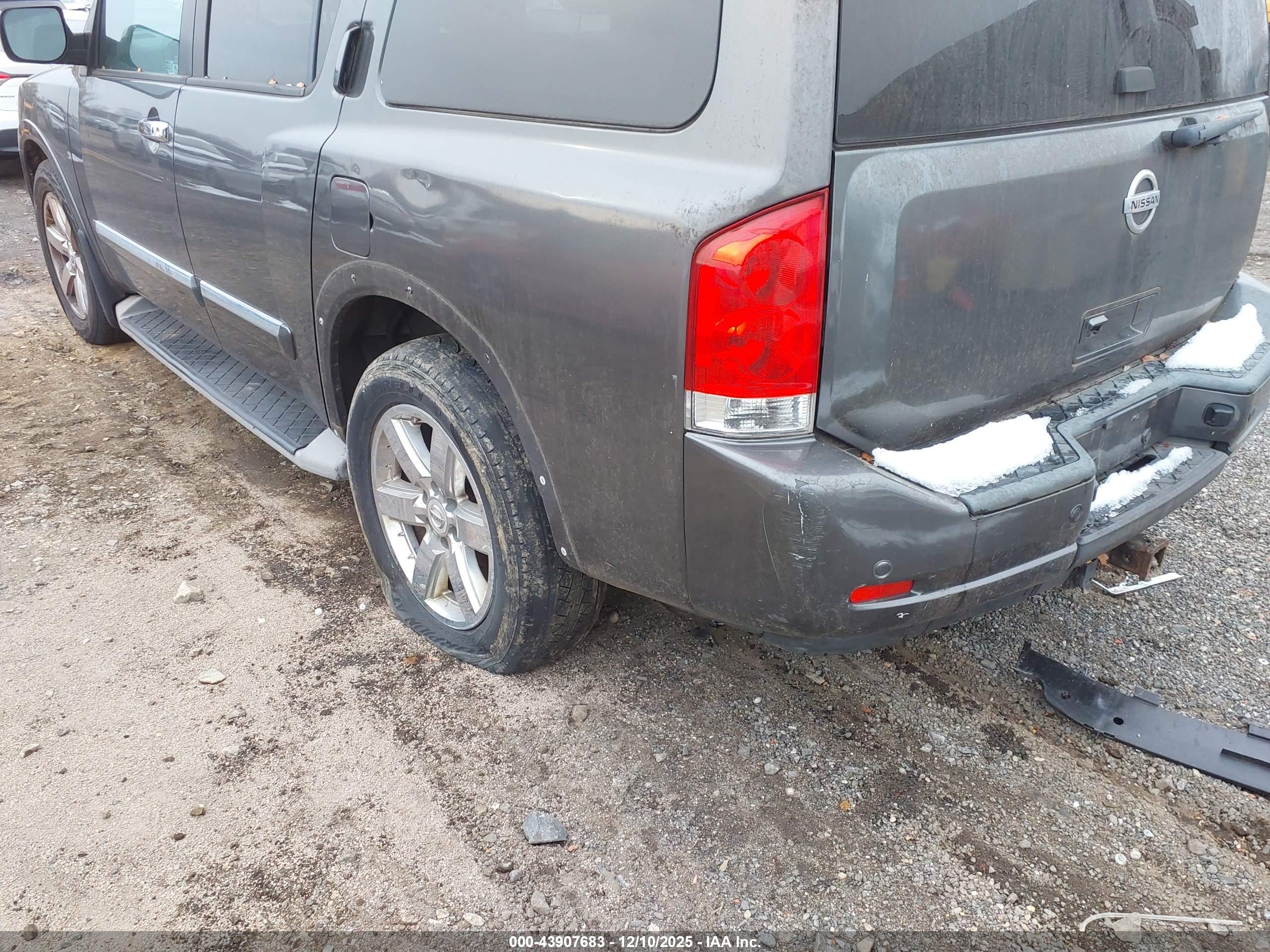 NISSAN ARMADA image 6