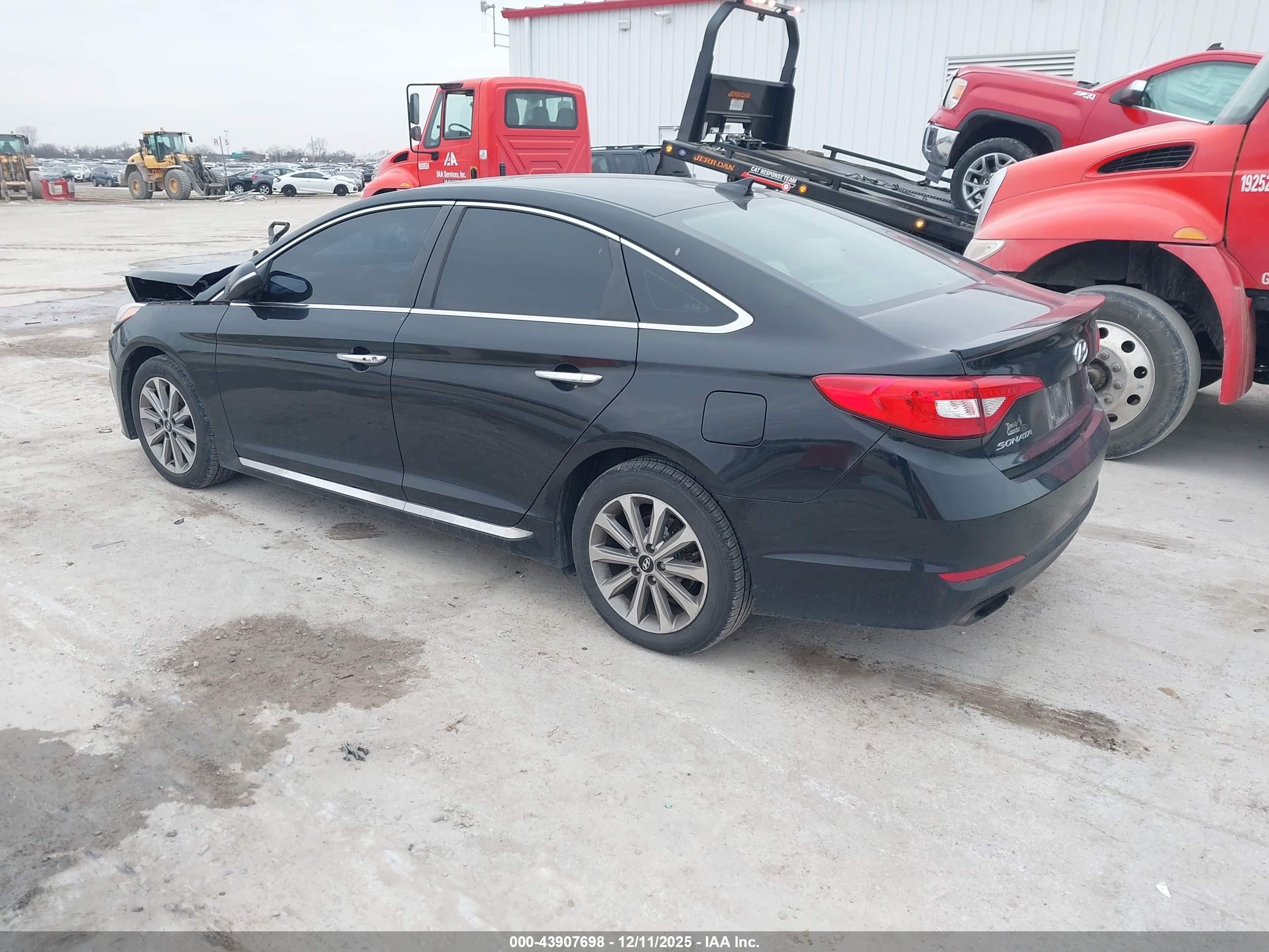 HYUNDAI SONATA image 3