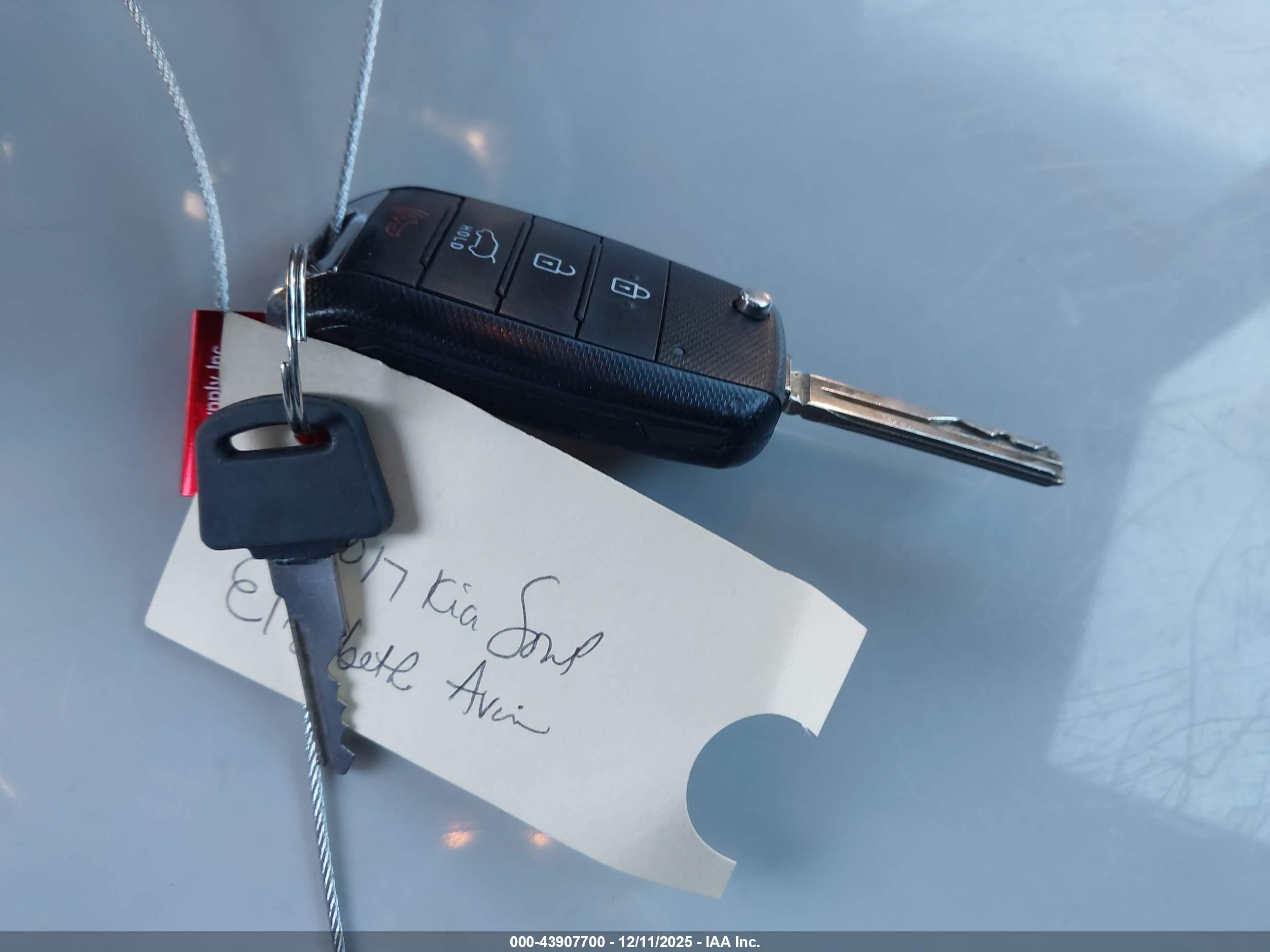 KIA SOUL image 11