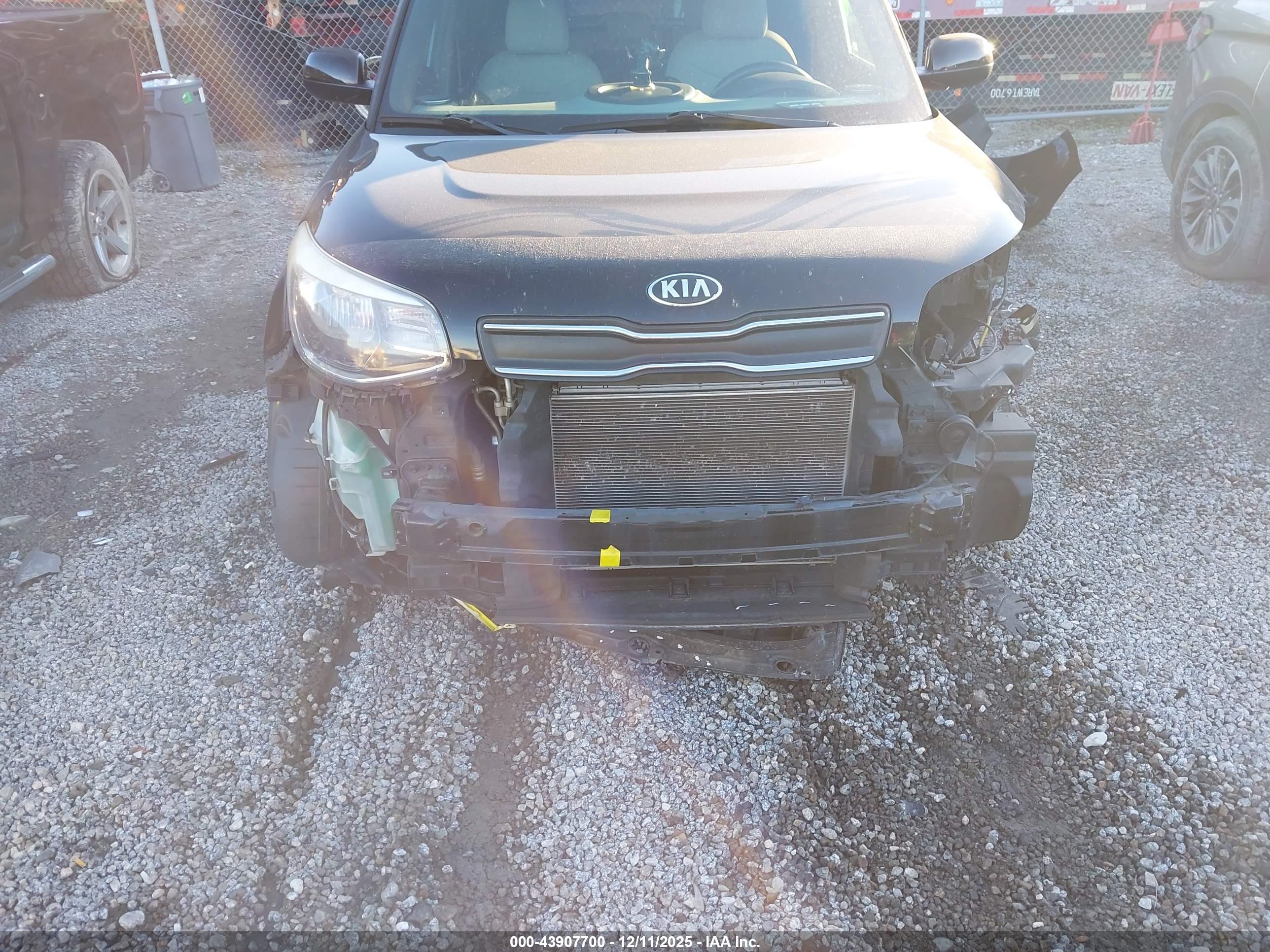 KIA SOUL image 6