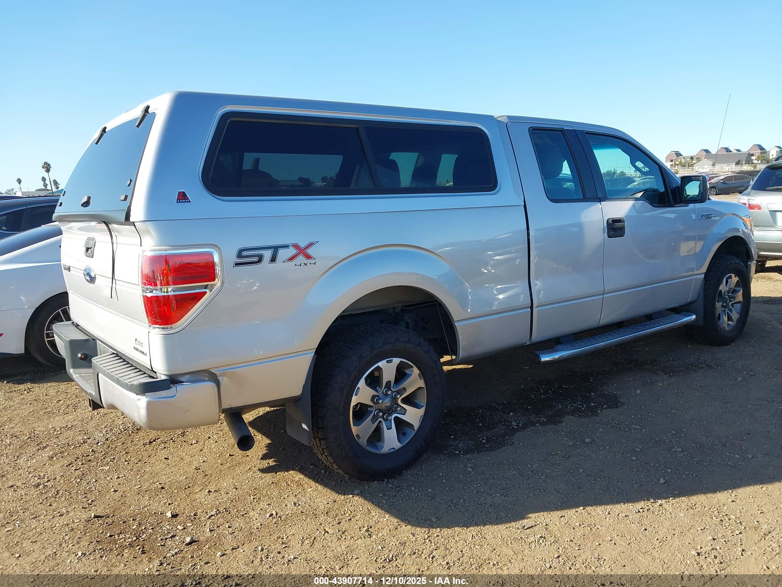FORD F-150 image 4
