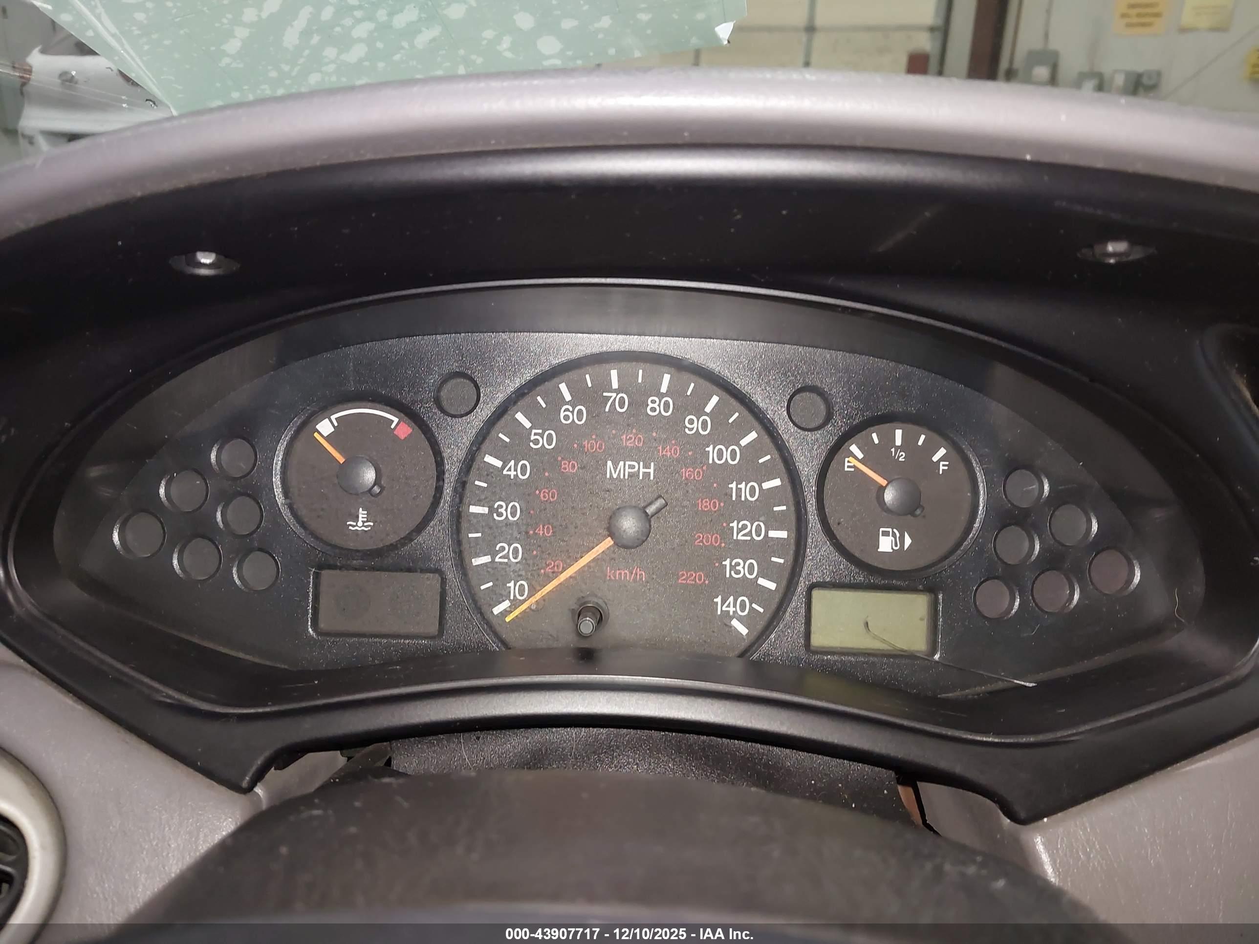 FORD FOCUS image 7