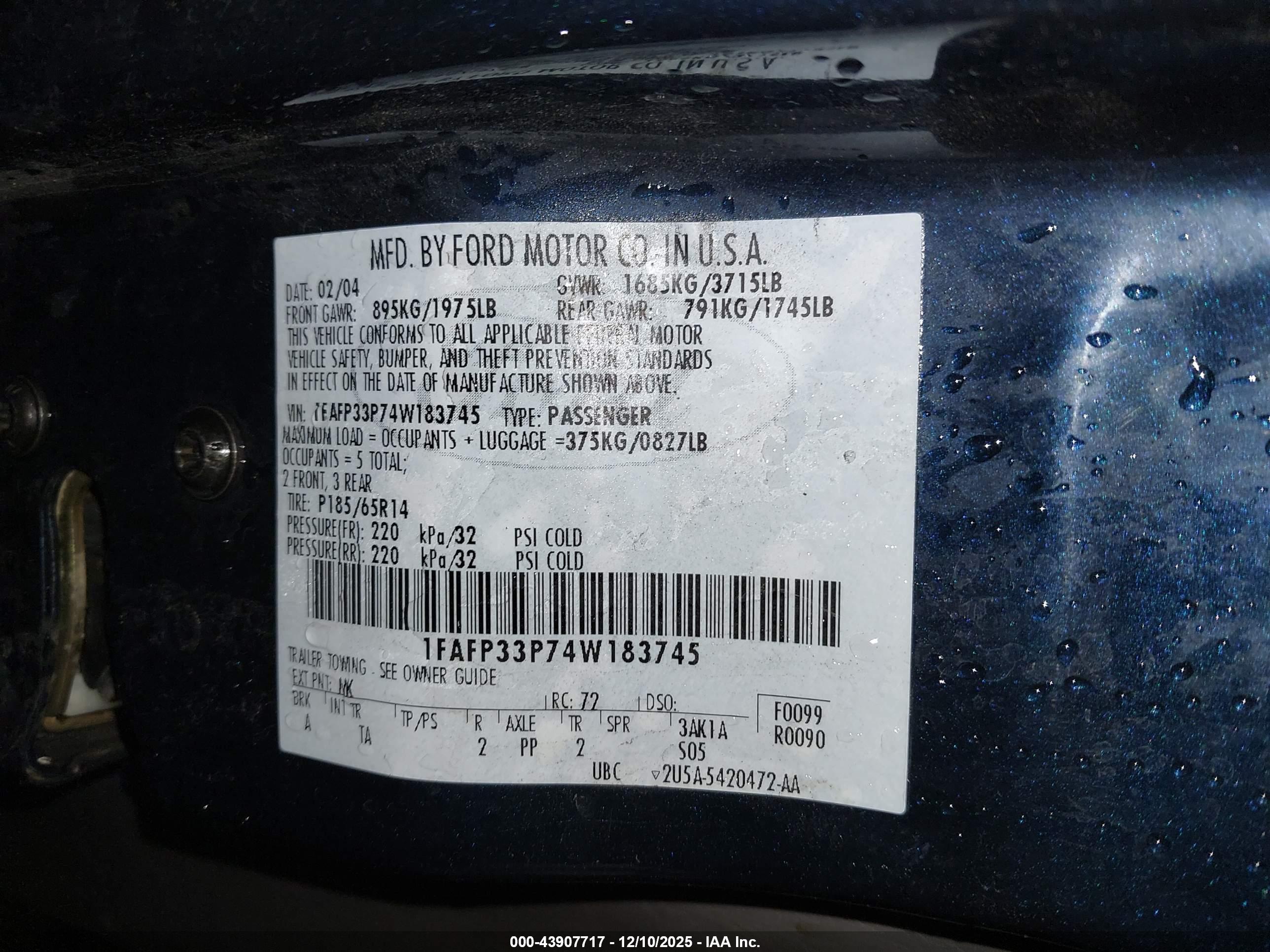 FORD FOCUS image 9