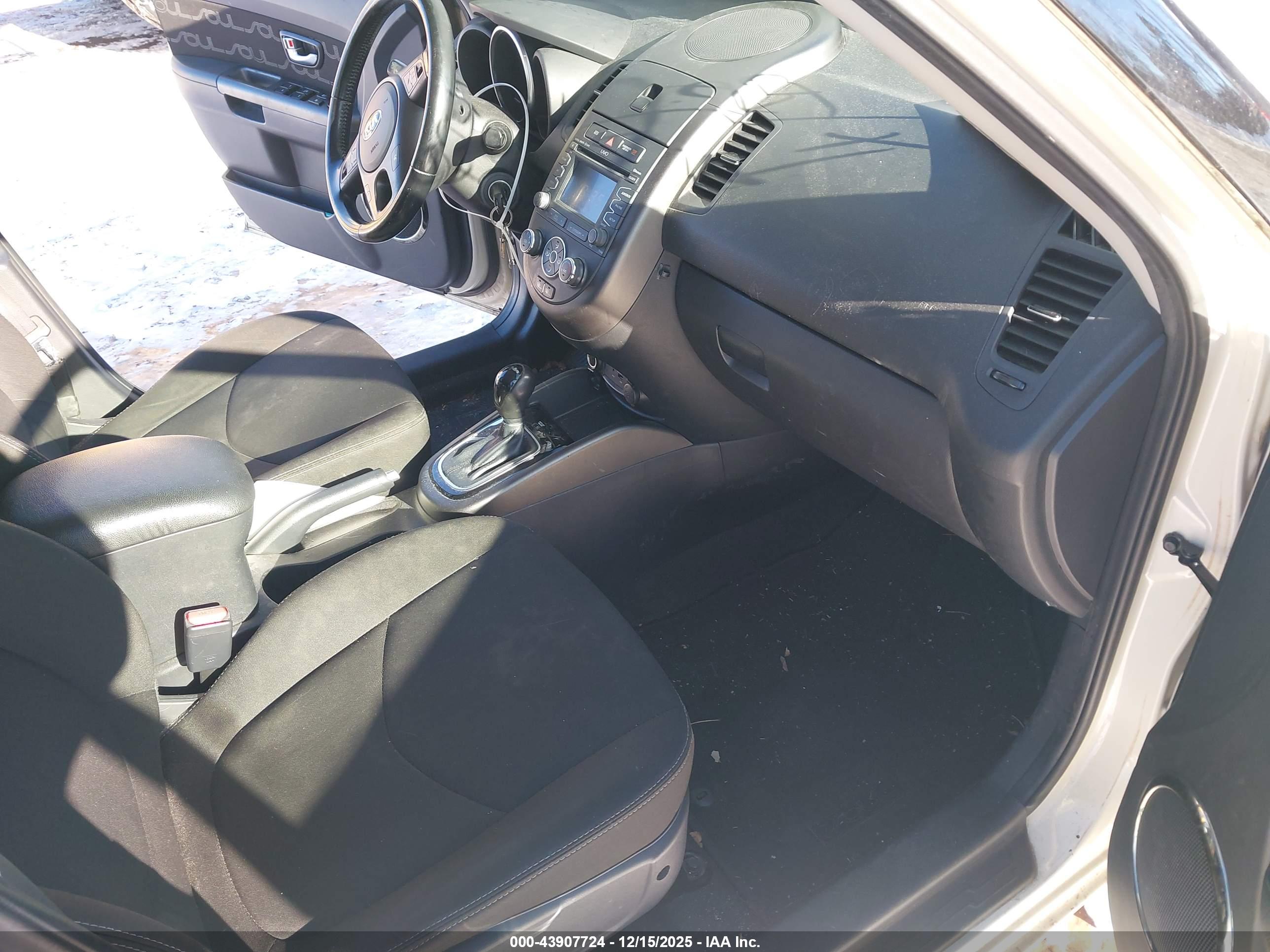 KIA SOUL image 5