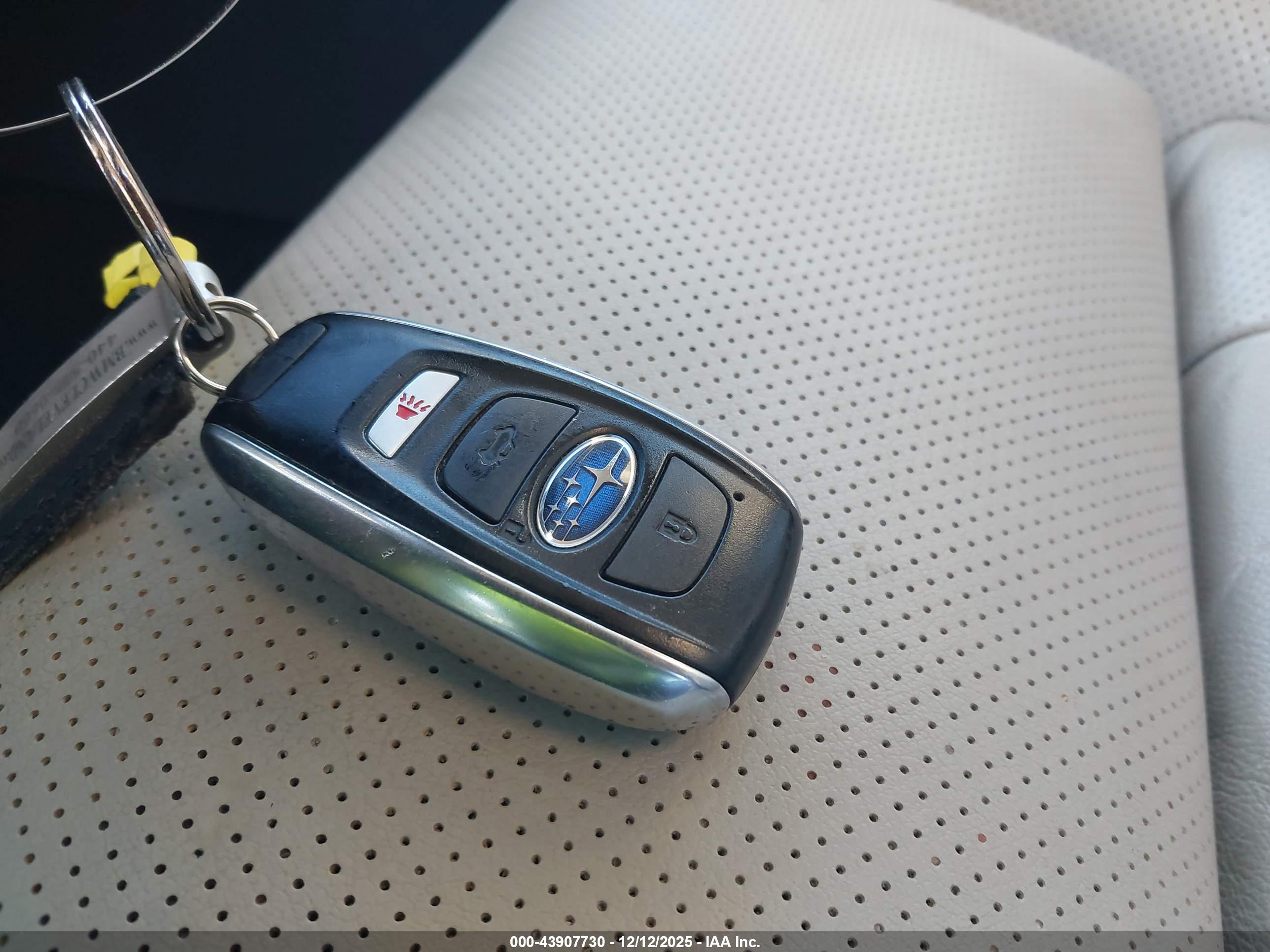 SUBARU ASCENT image 11