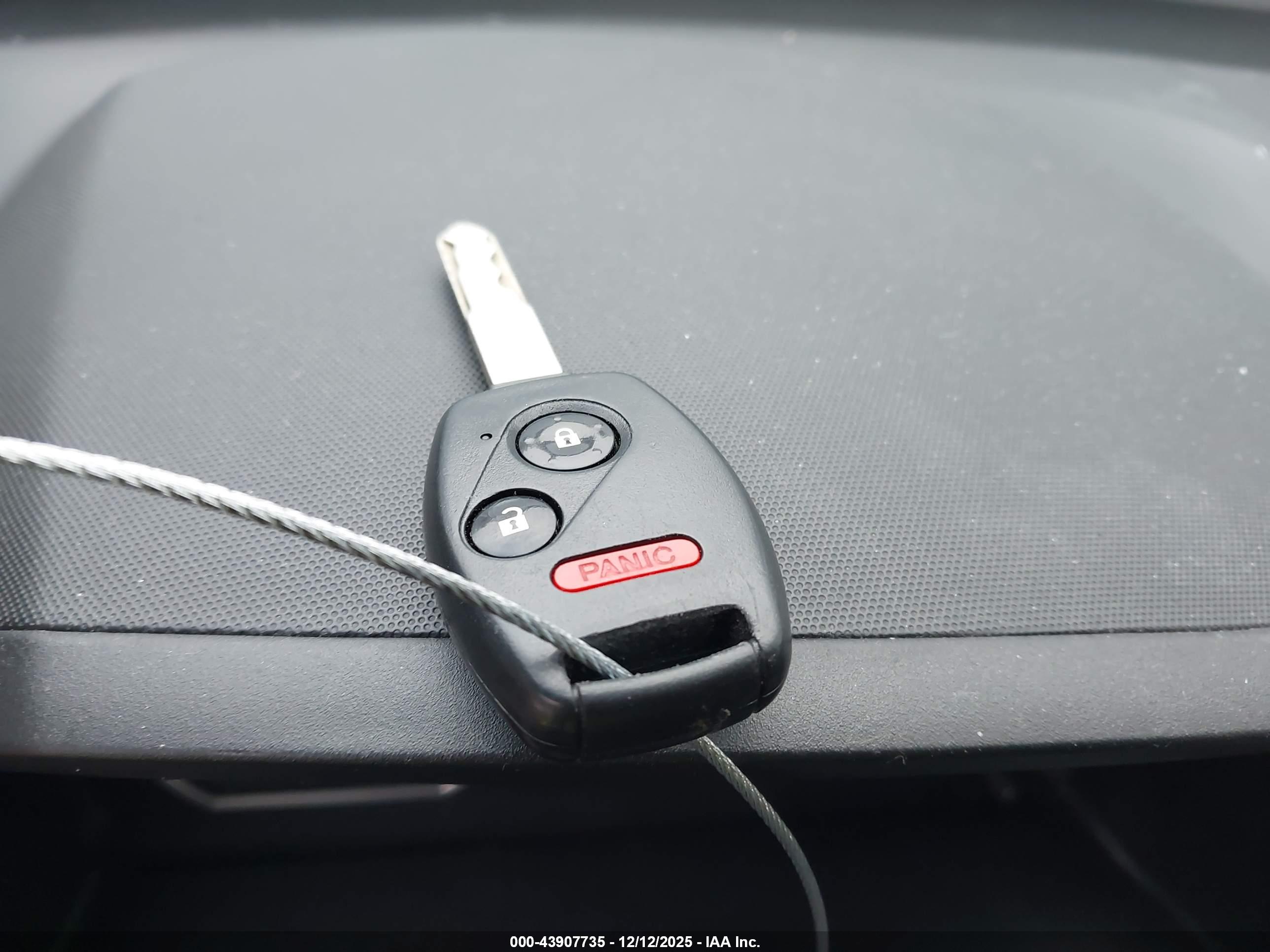 HONDA CR-V image 11