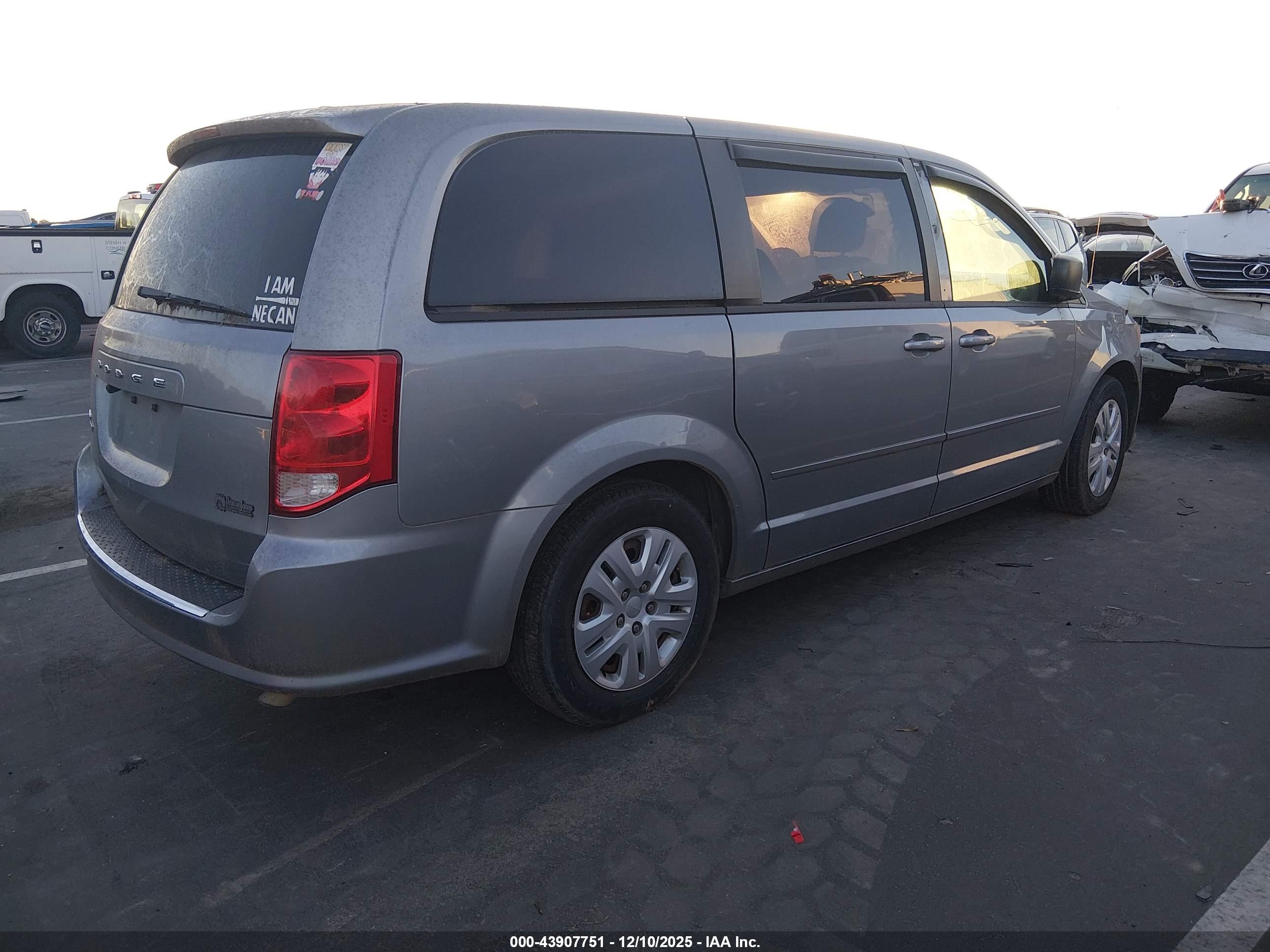 DODGE GRAND image 4