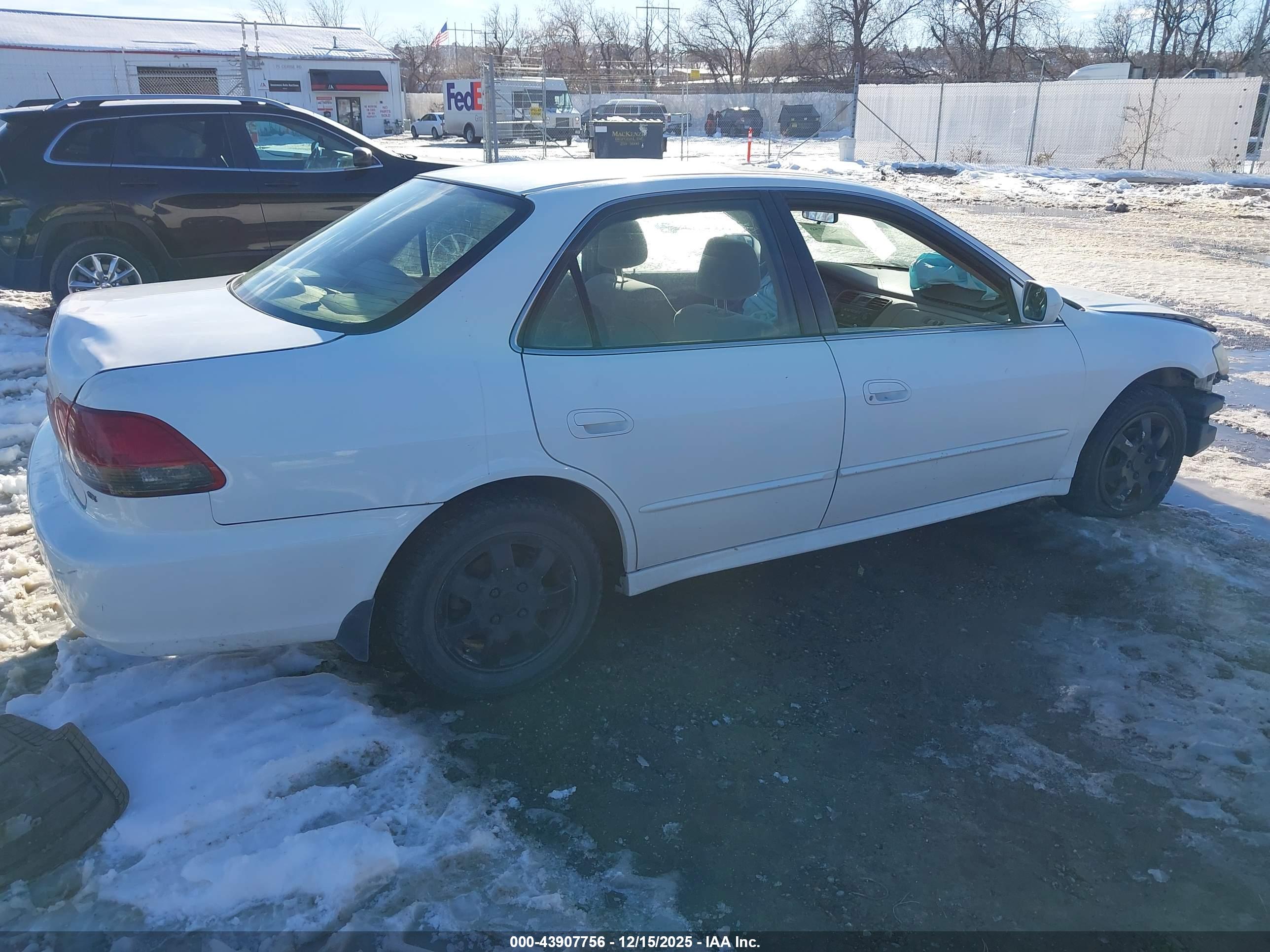 HONDA ACCORD image 4