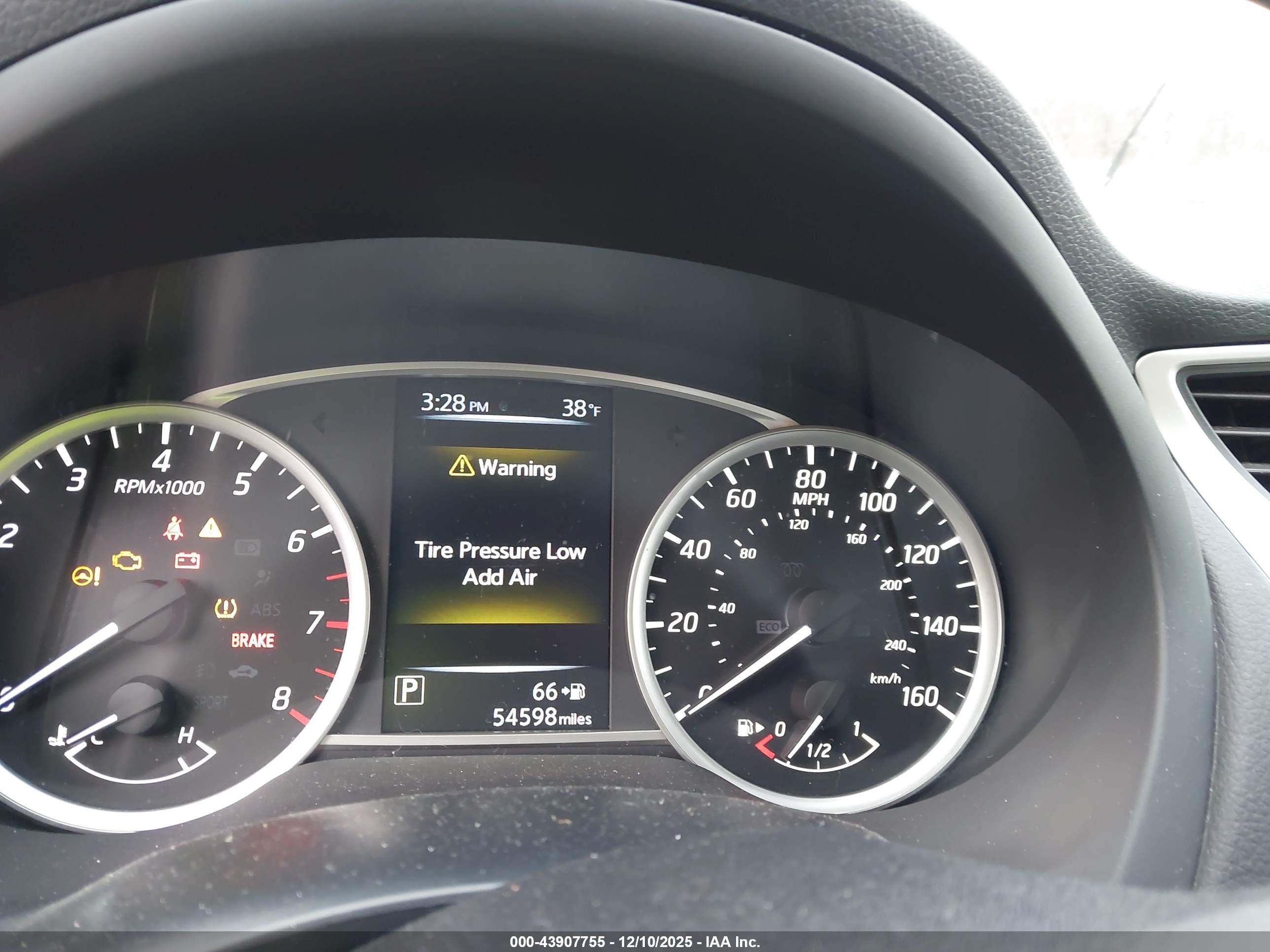 NISSAN SENTRA image 7
