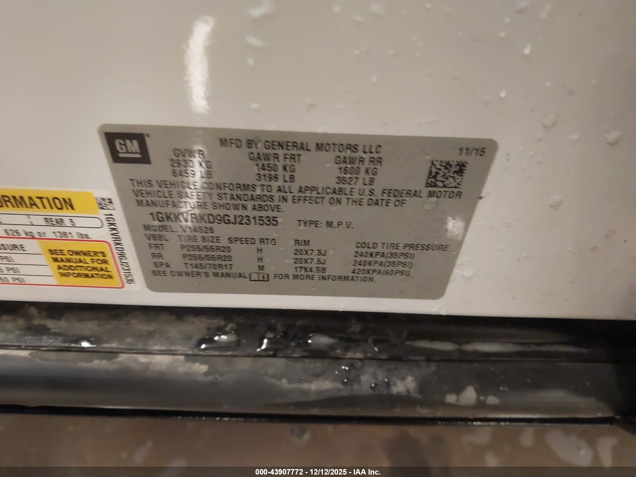 GMC ACADIA image 9