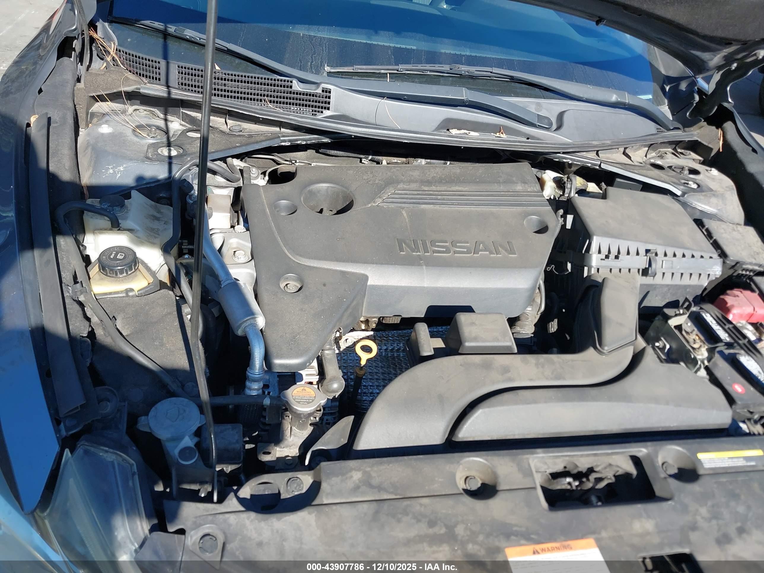 NISSAN ALTIMA image 10