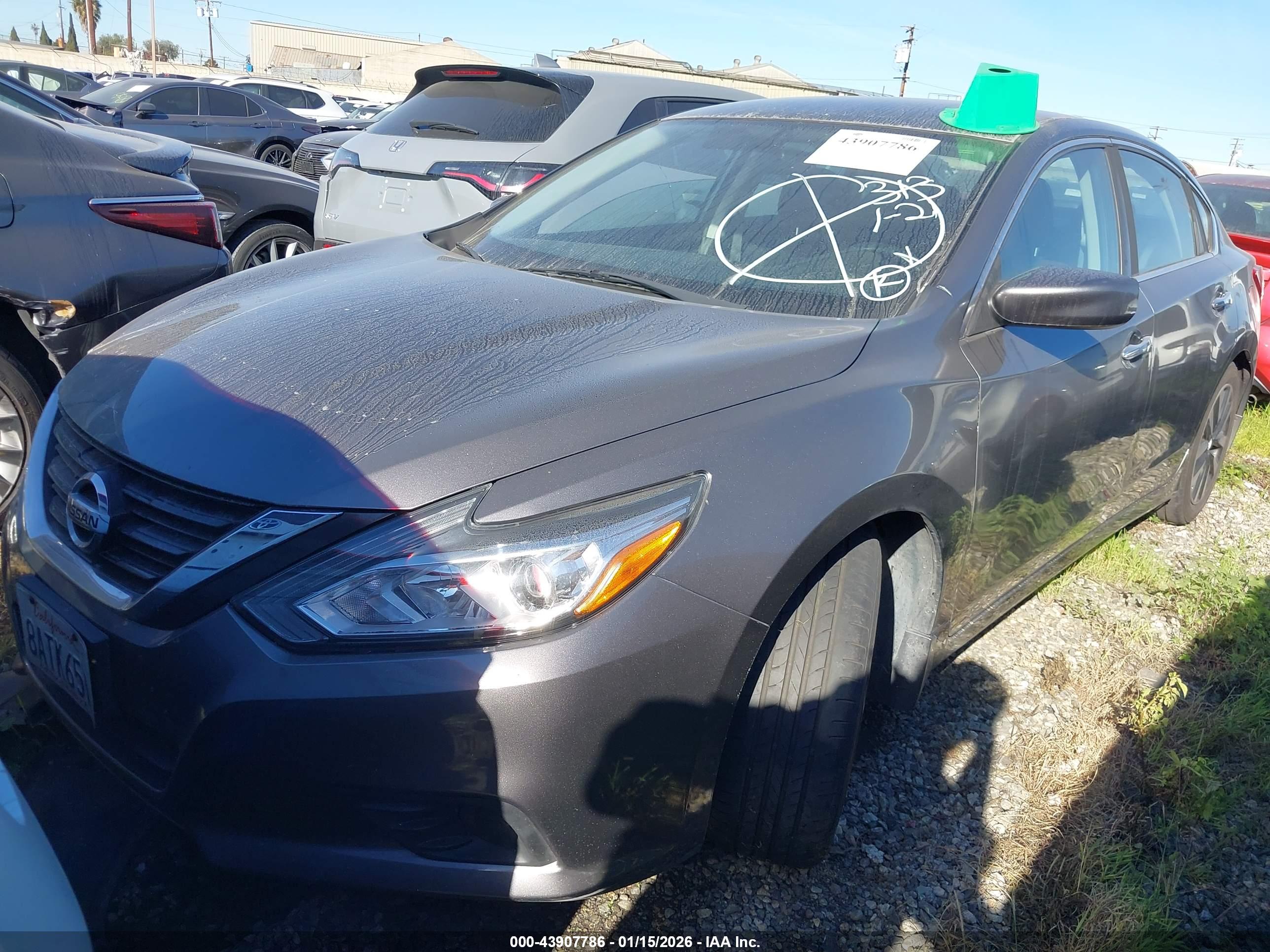 NISSAN ALTIMA image 2