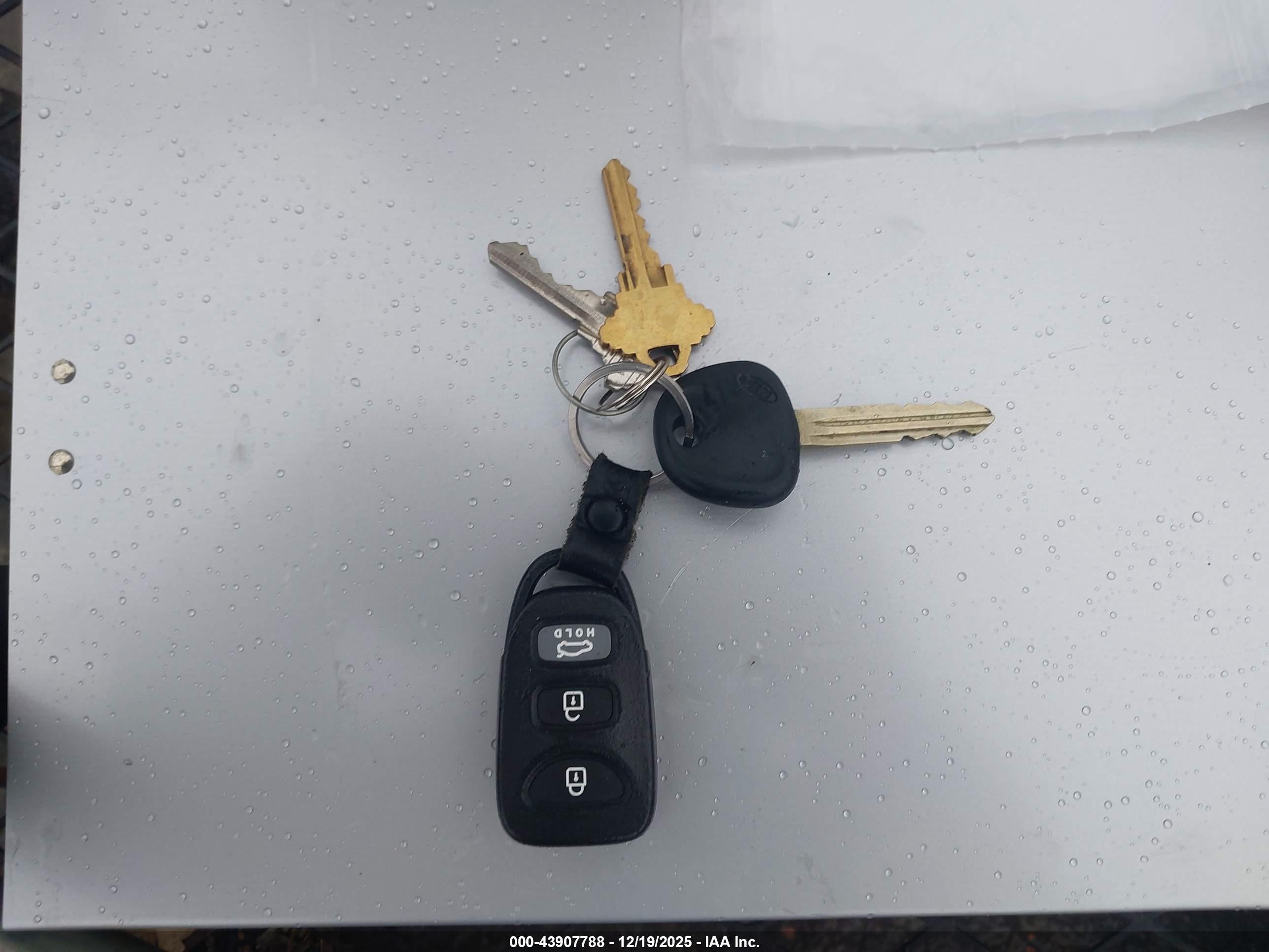 KIA FORTE image 11