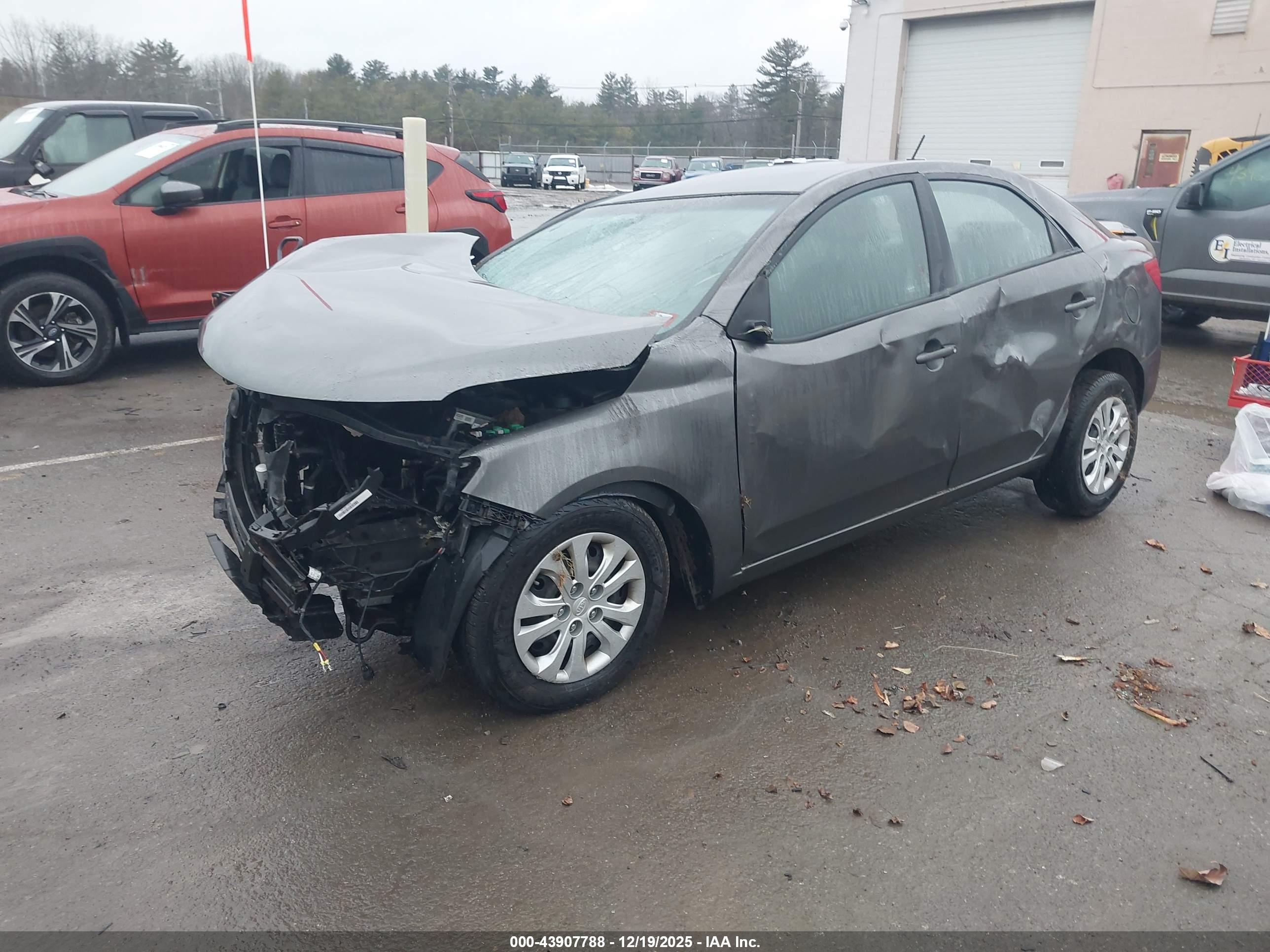 KIA FORTE image 2