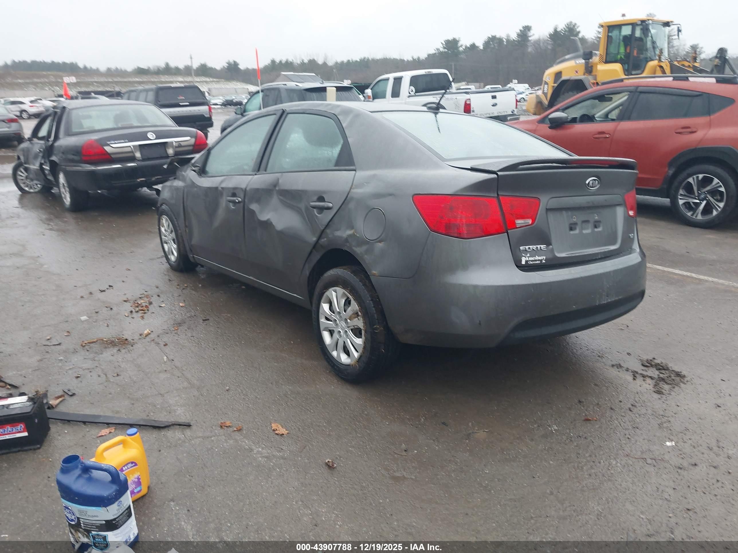 KIA FORTE image 3