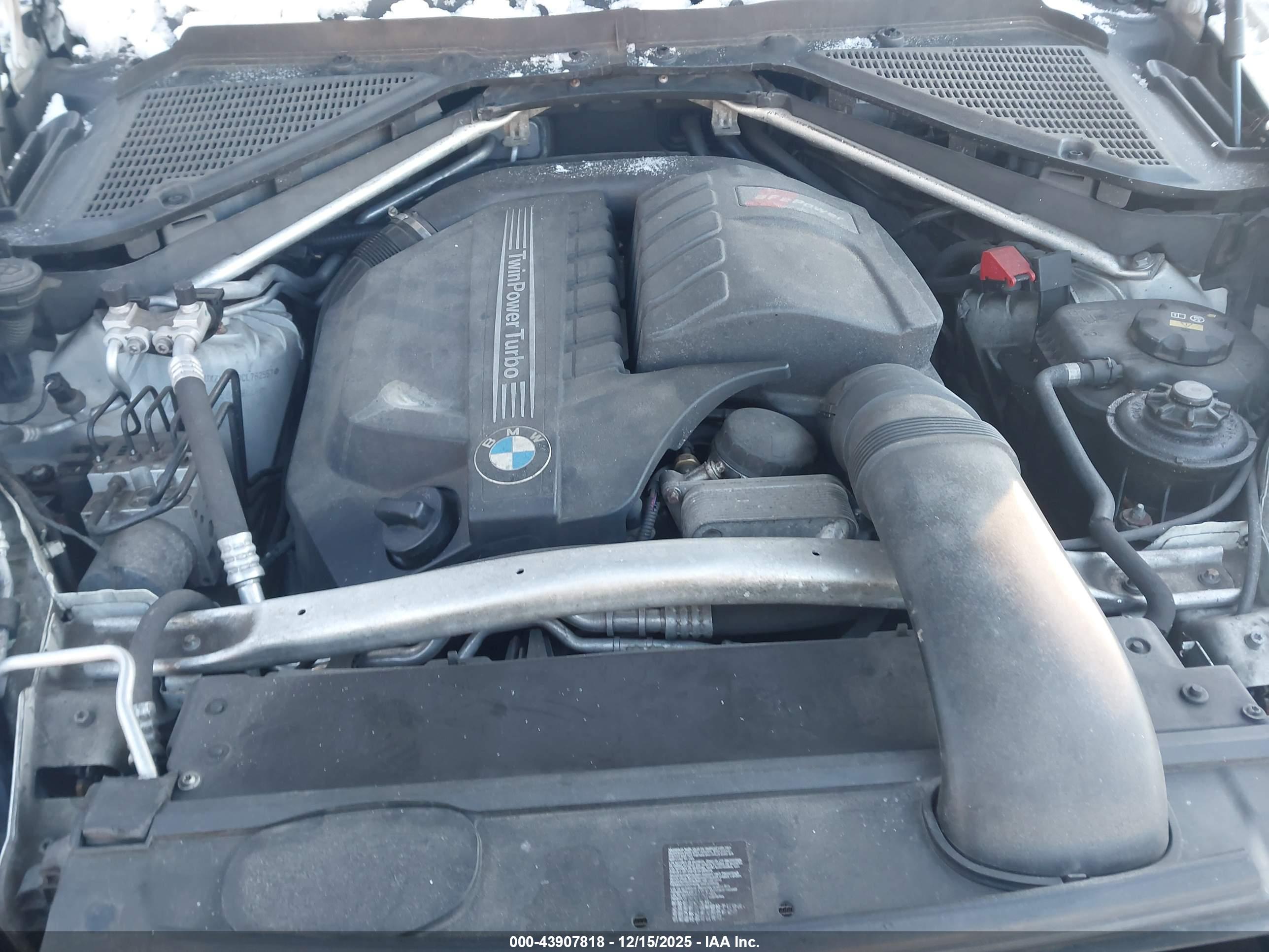 BMW X5 image 10
