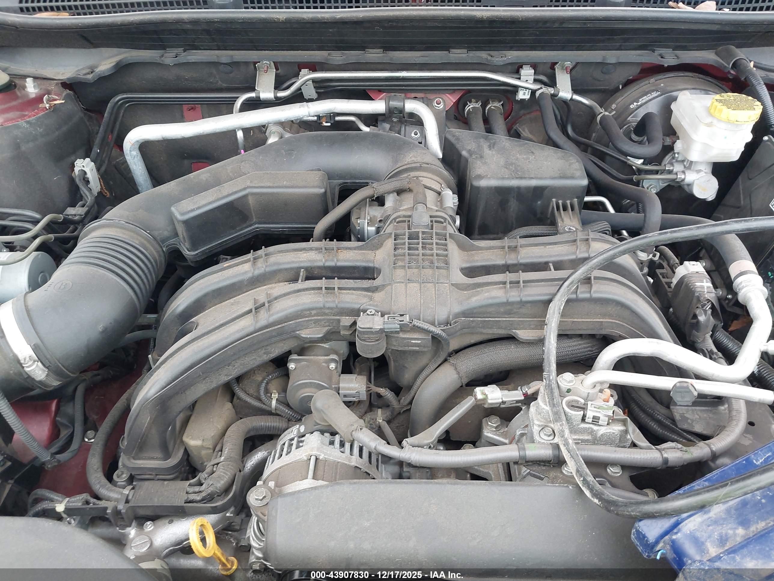 SUBARU OUTBACK image 10