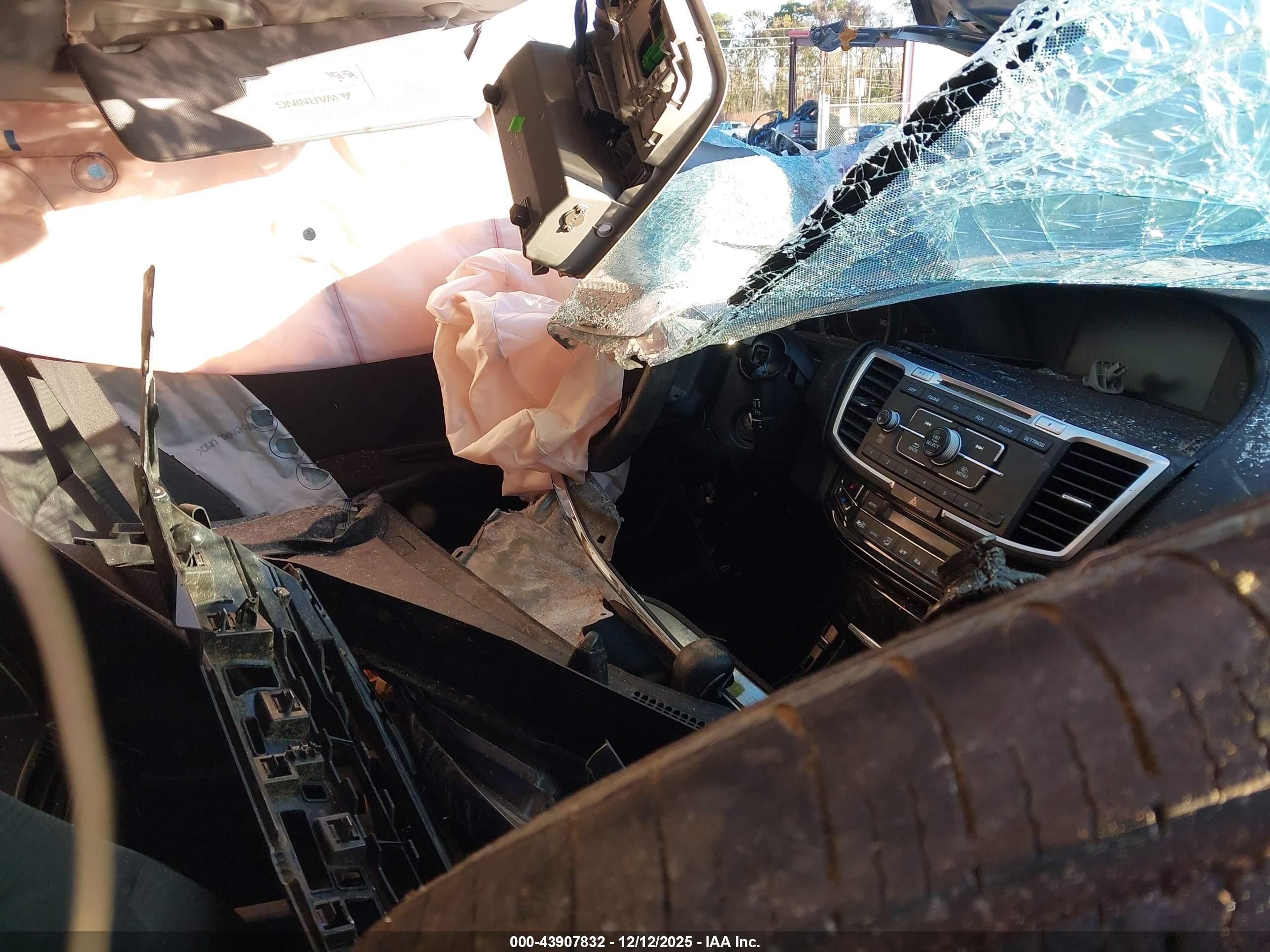 HONDA ACCORD image 5