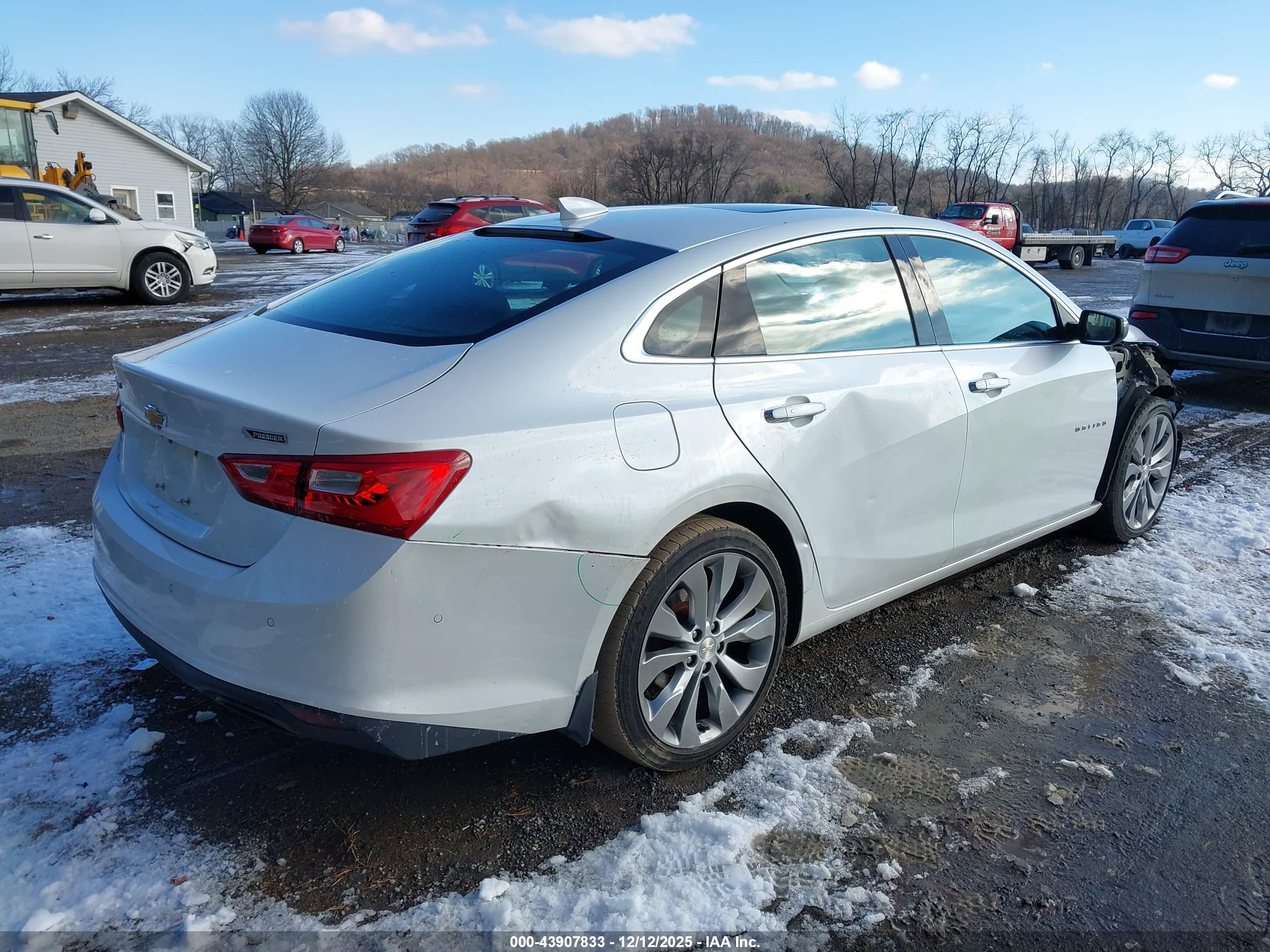 CHEVROLET MALIBU image 4