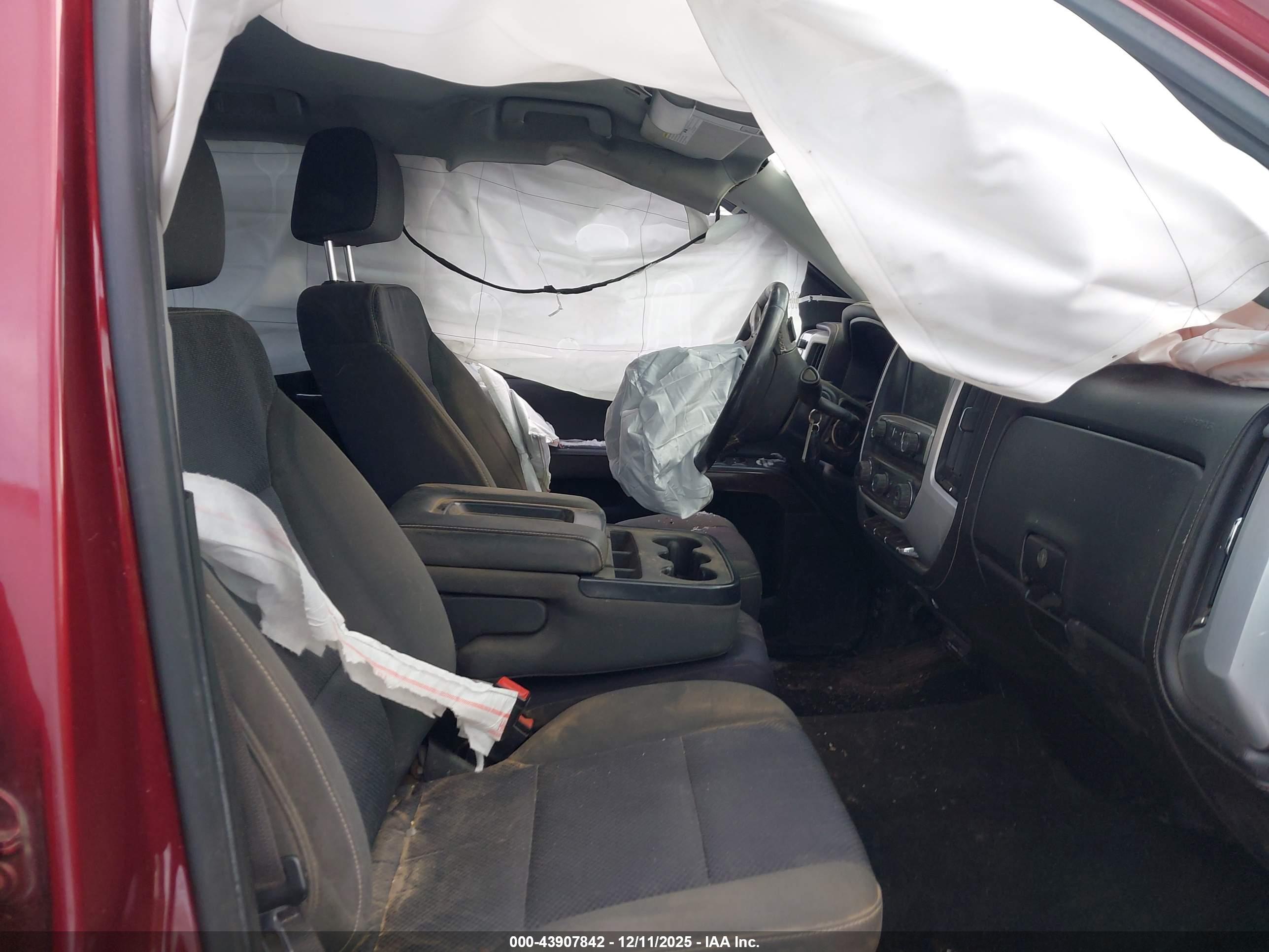 GMC SIERRA image 5