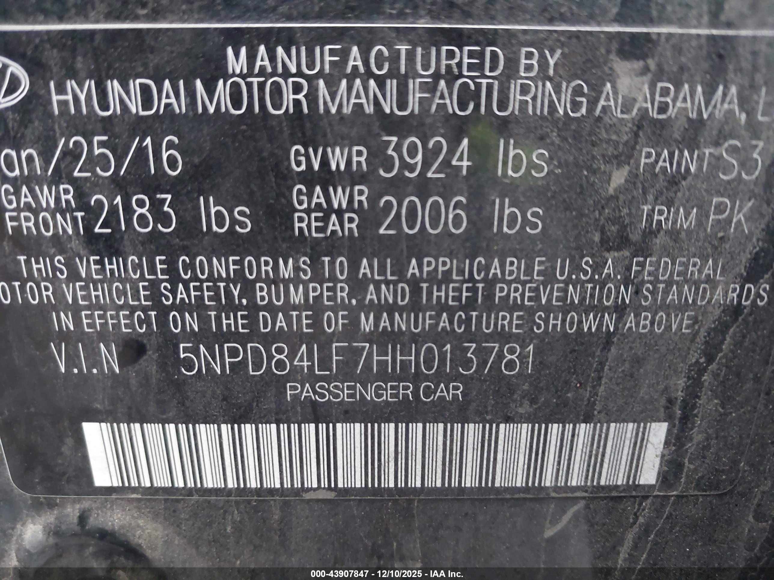 HYUNDAI ELANTRA image 9