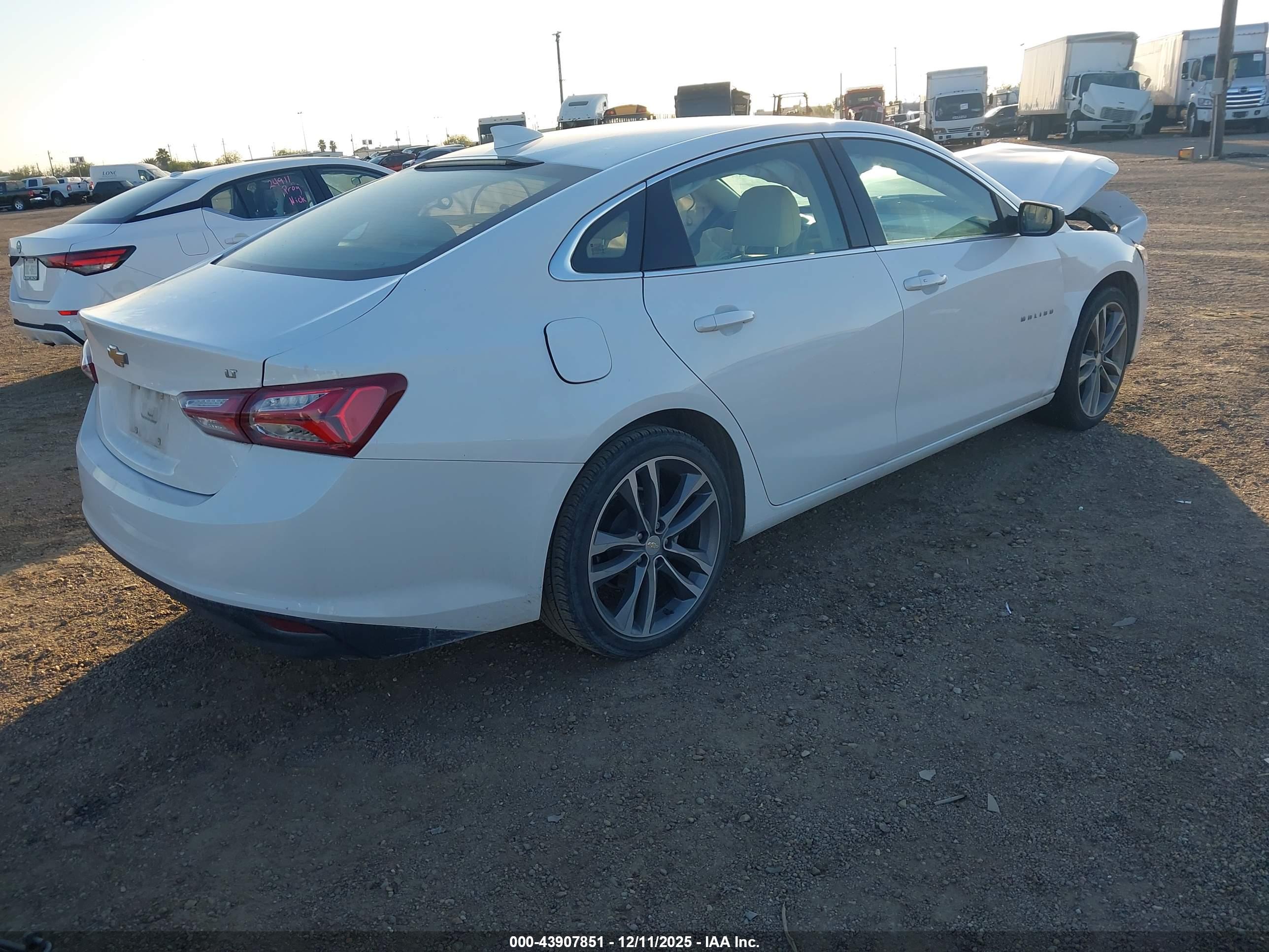 CHEVROLET MALIBU image 4