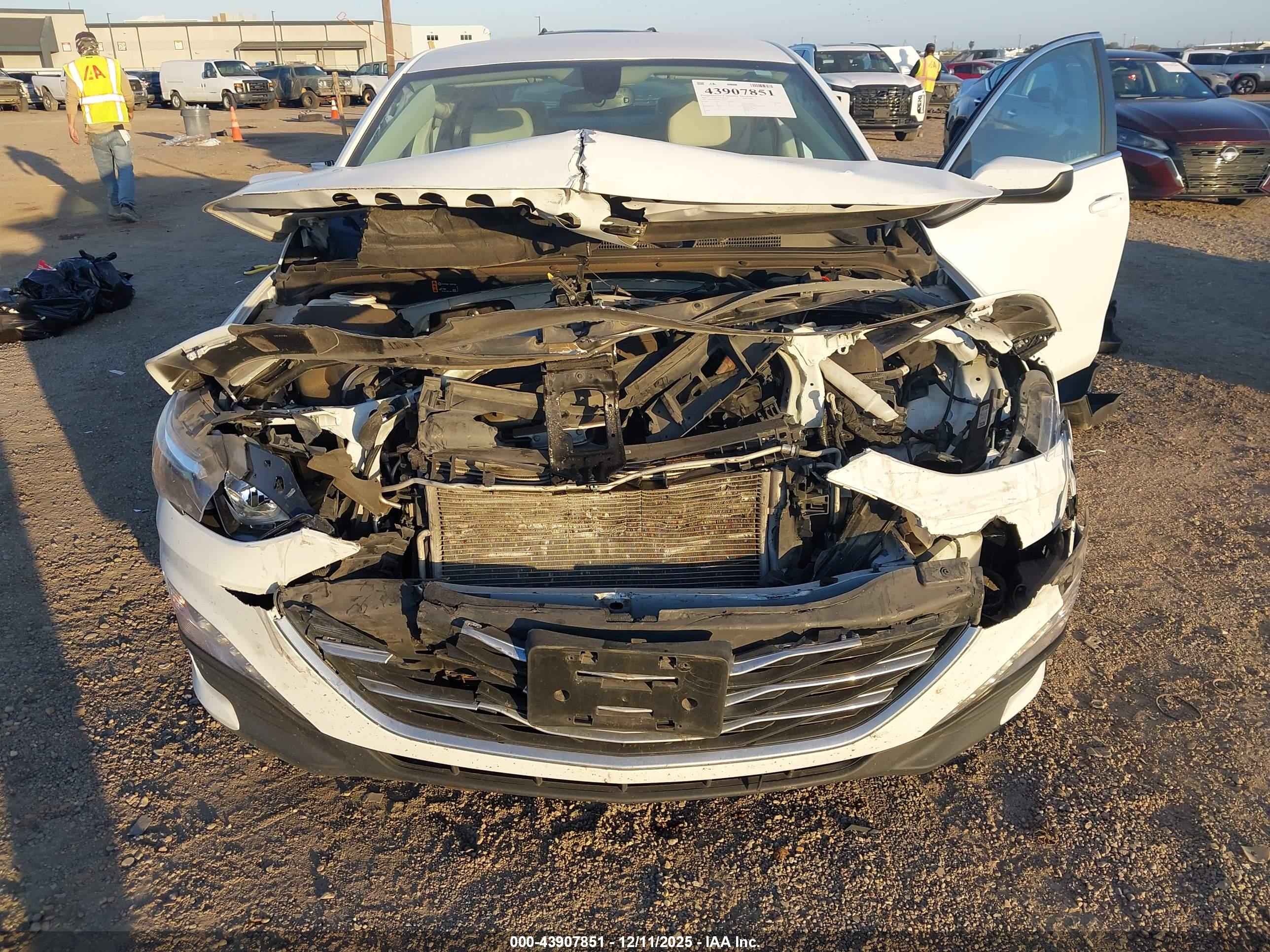 CHEVROLET MALIBU image 6