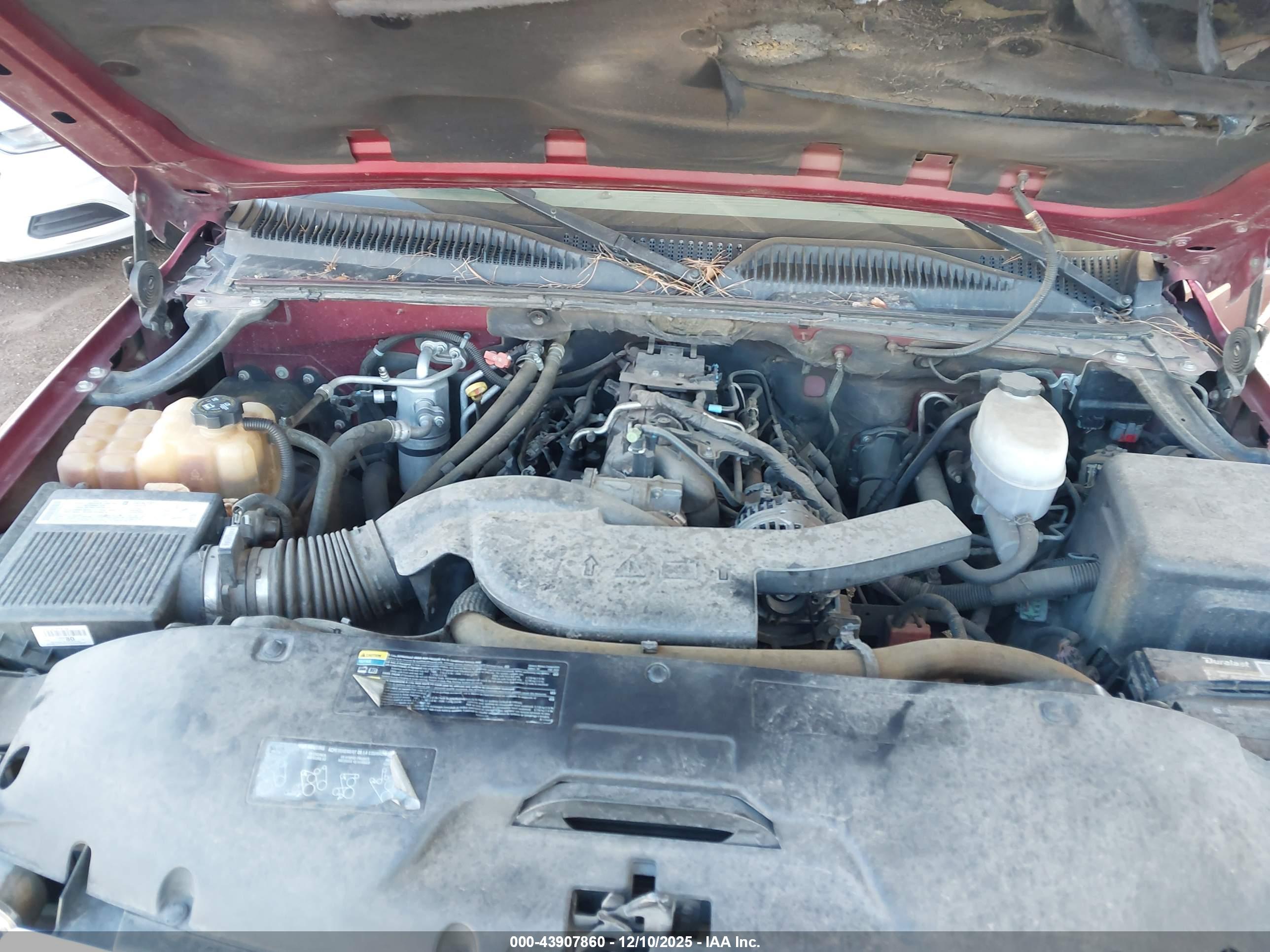GMC YUKON image 10