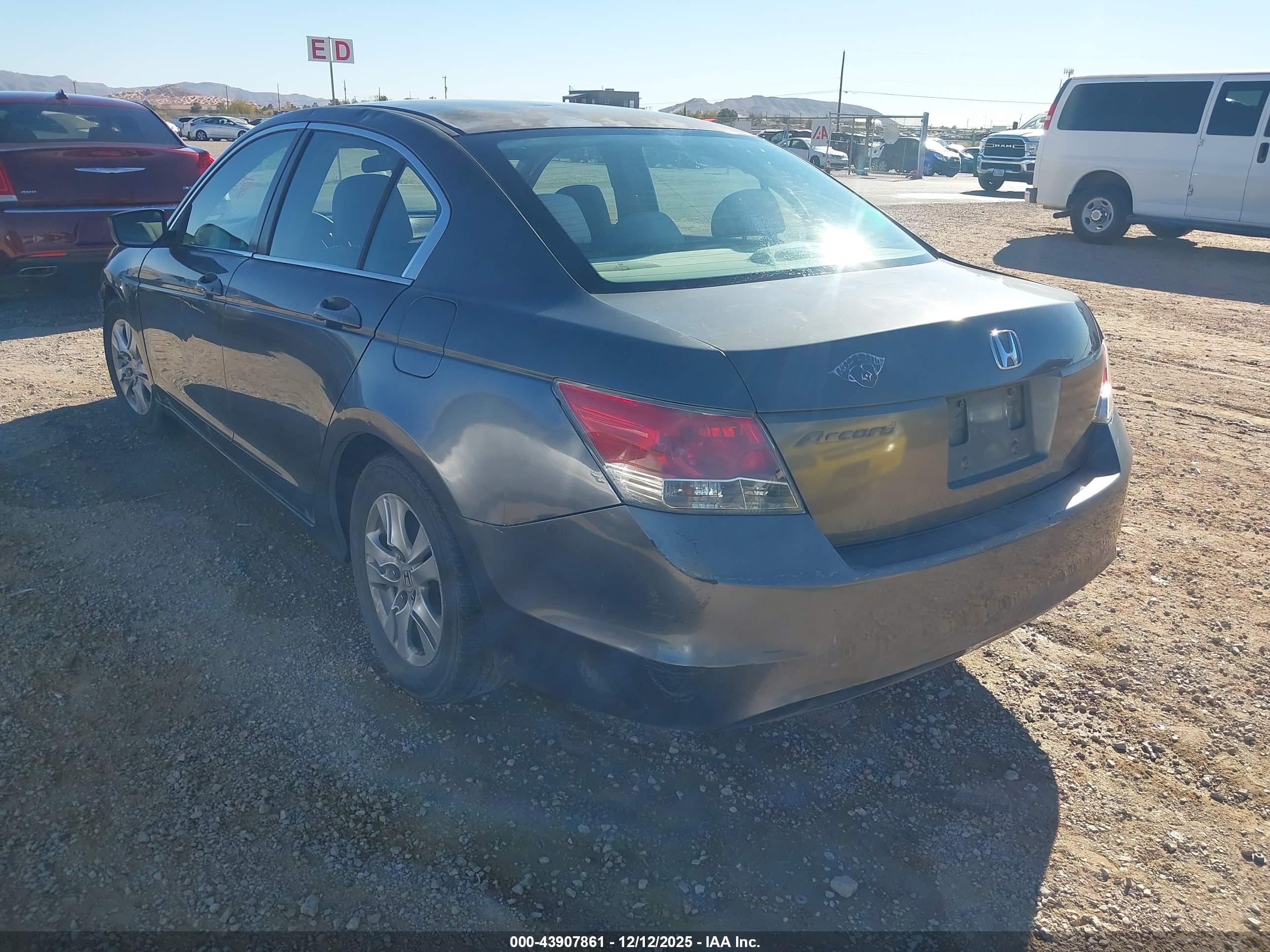 HONDA ACCORD image 3