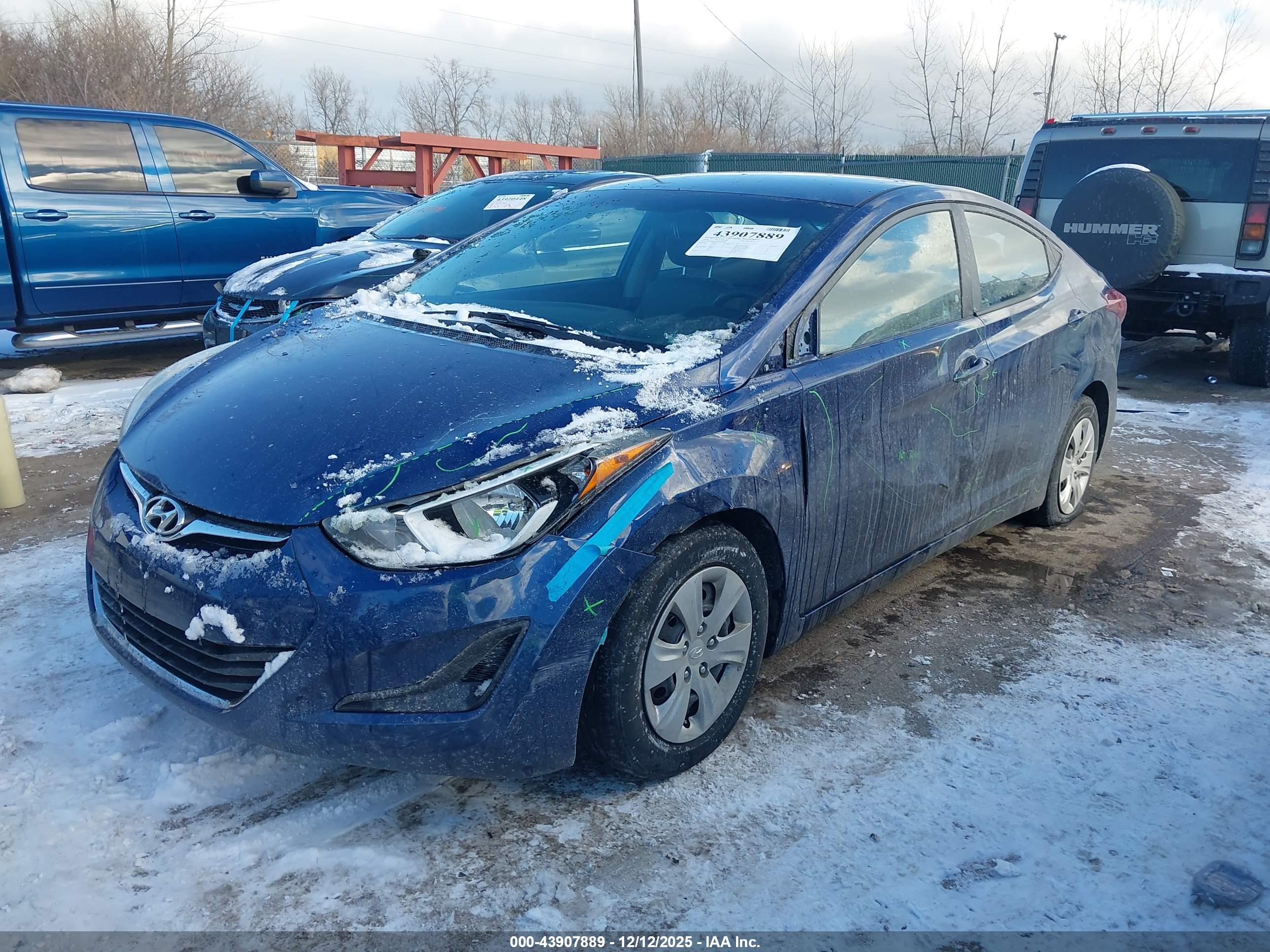 HYUNDAI ELANTRA image 2