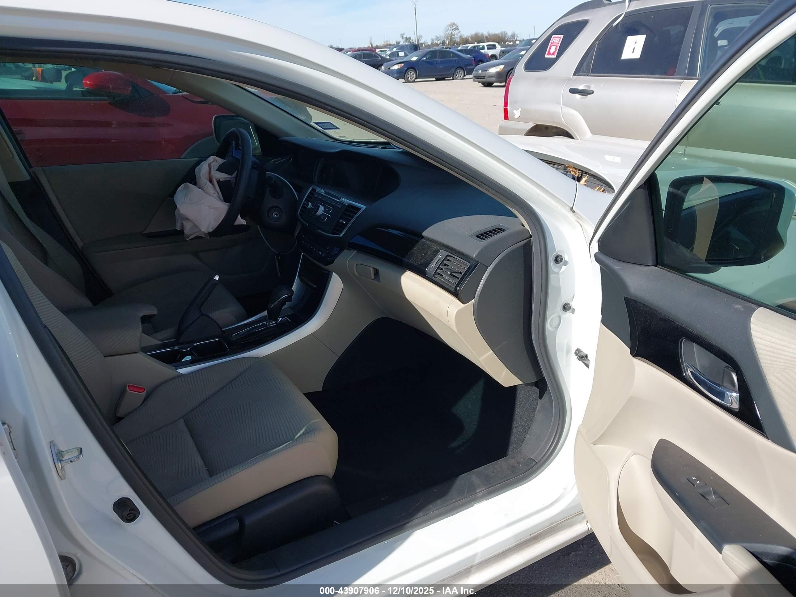 HONDA ACCORD image 5