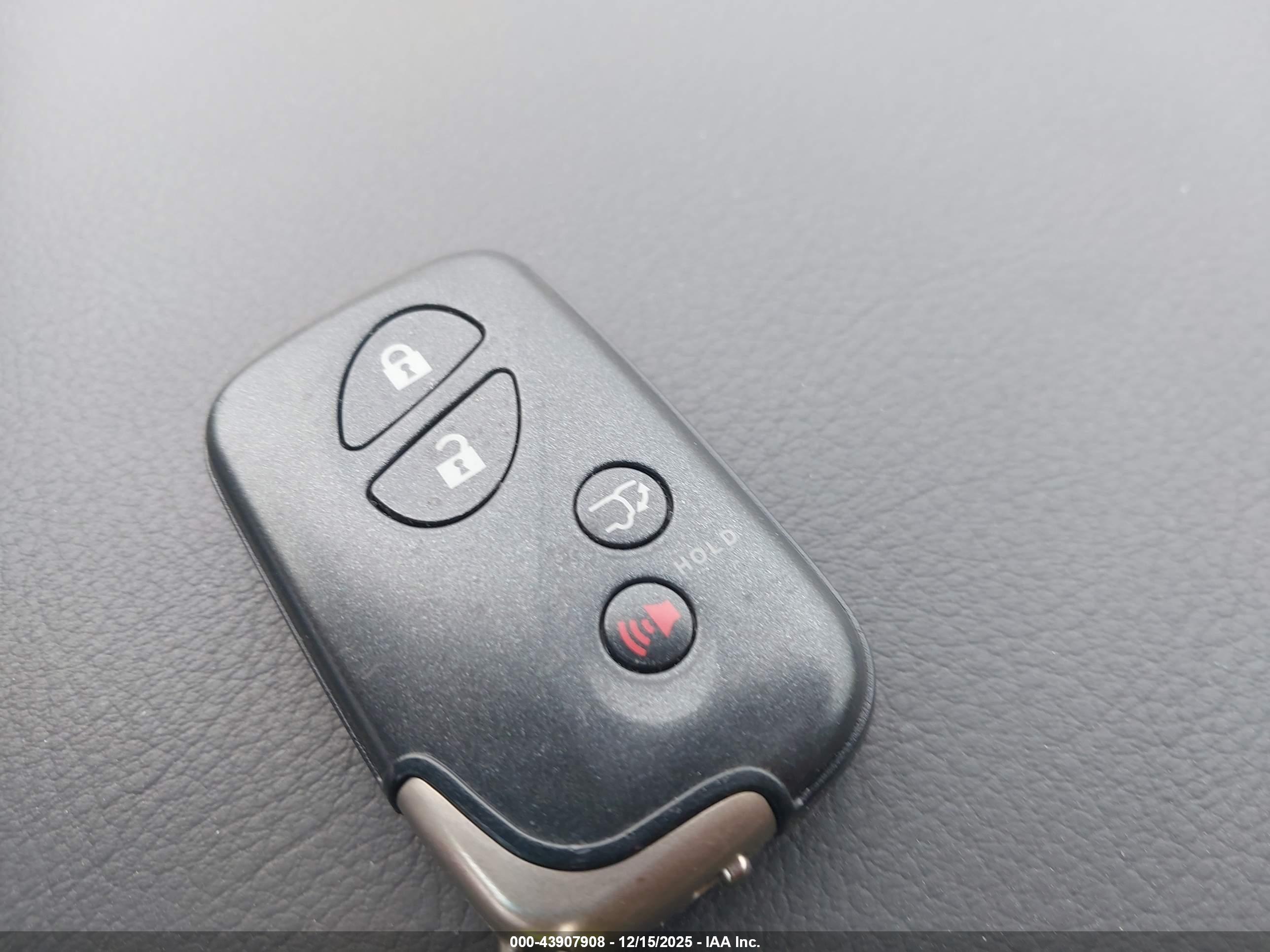 LEXUS RX image 11