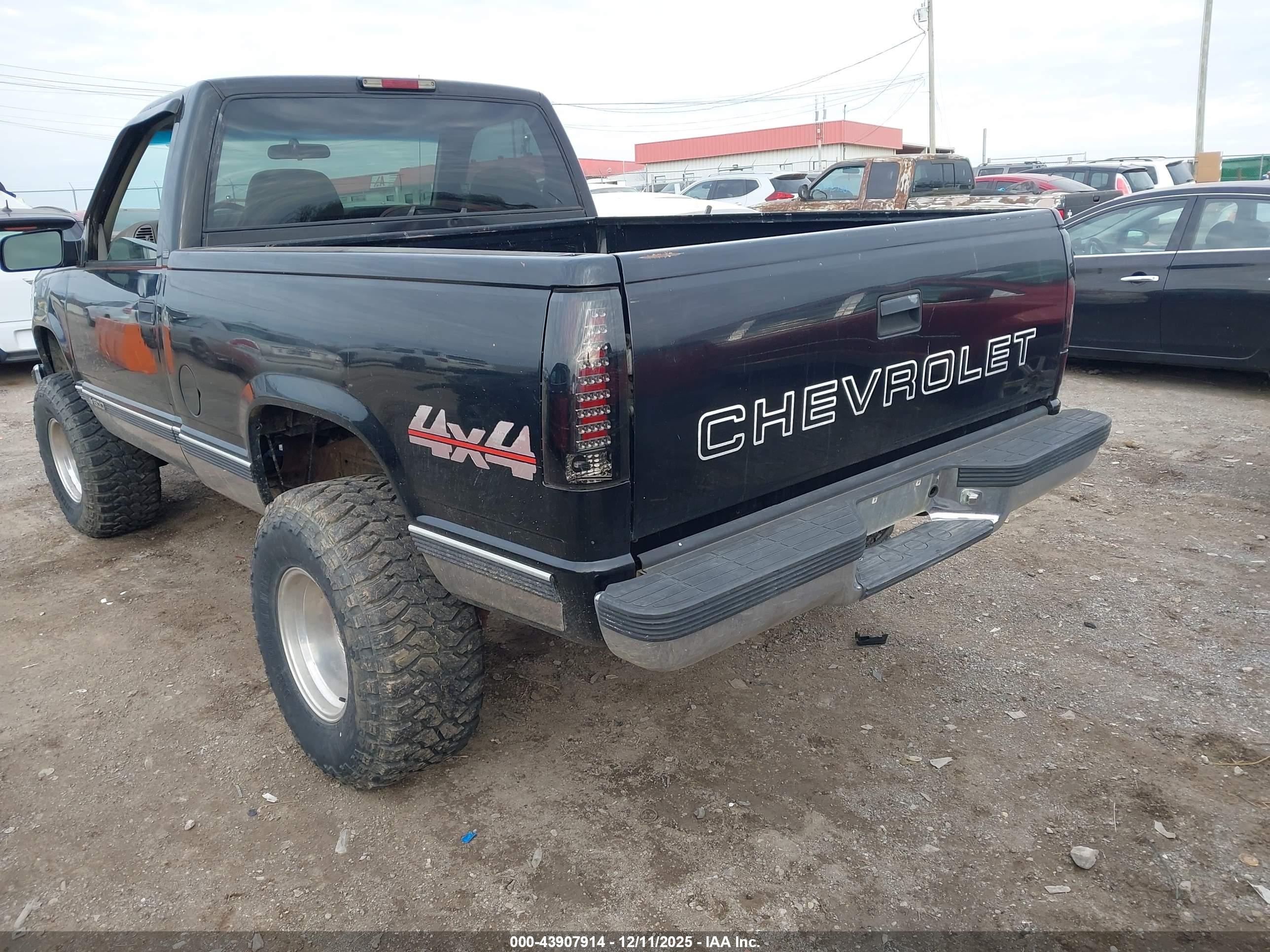 CHEVROLET K1500 image 4