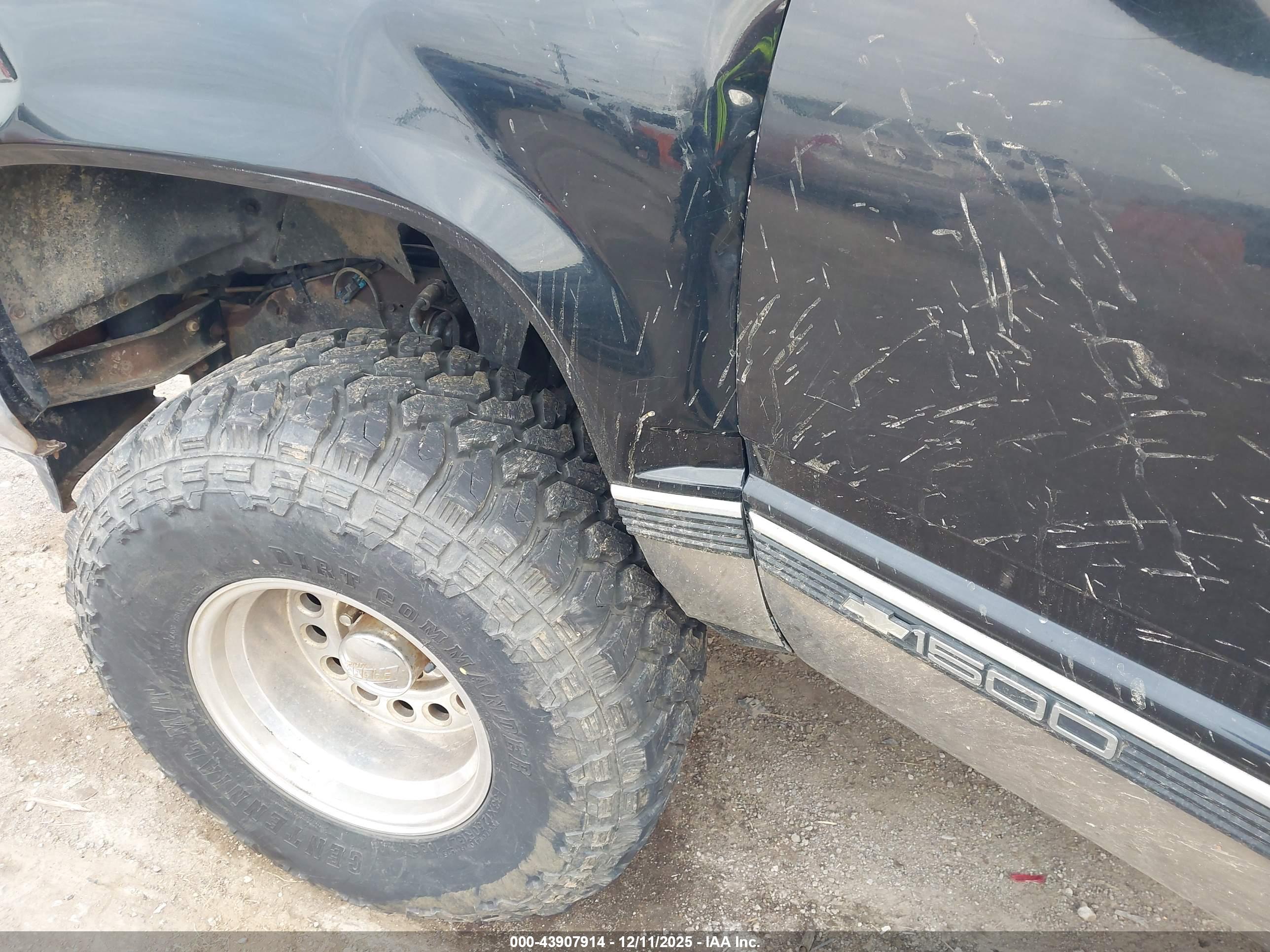 CHEVROLET K1500 image 6
