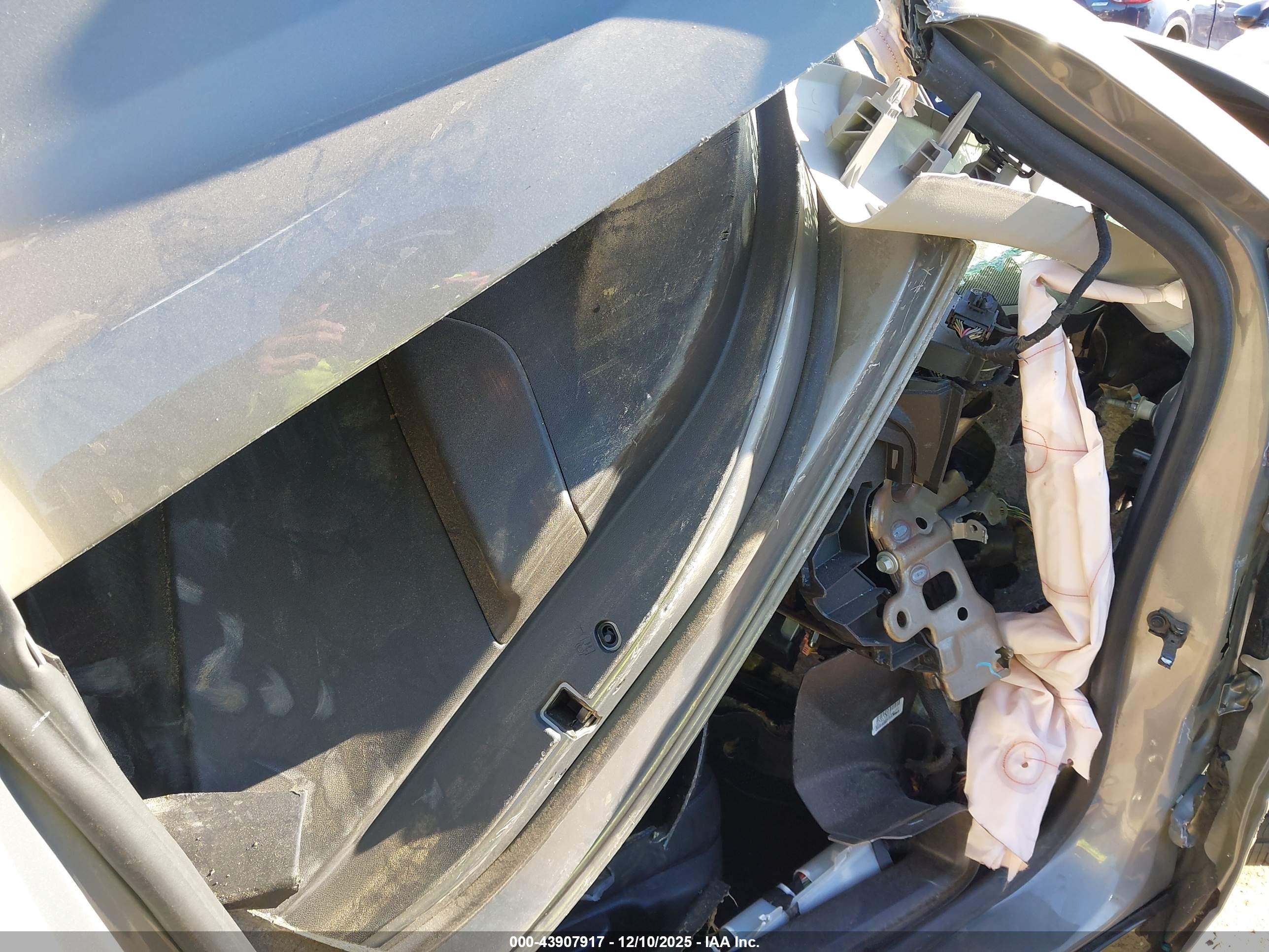 CHEVROLET VOLT image 5