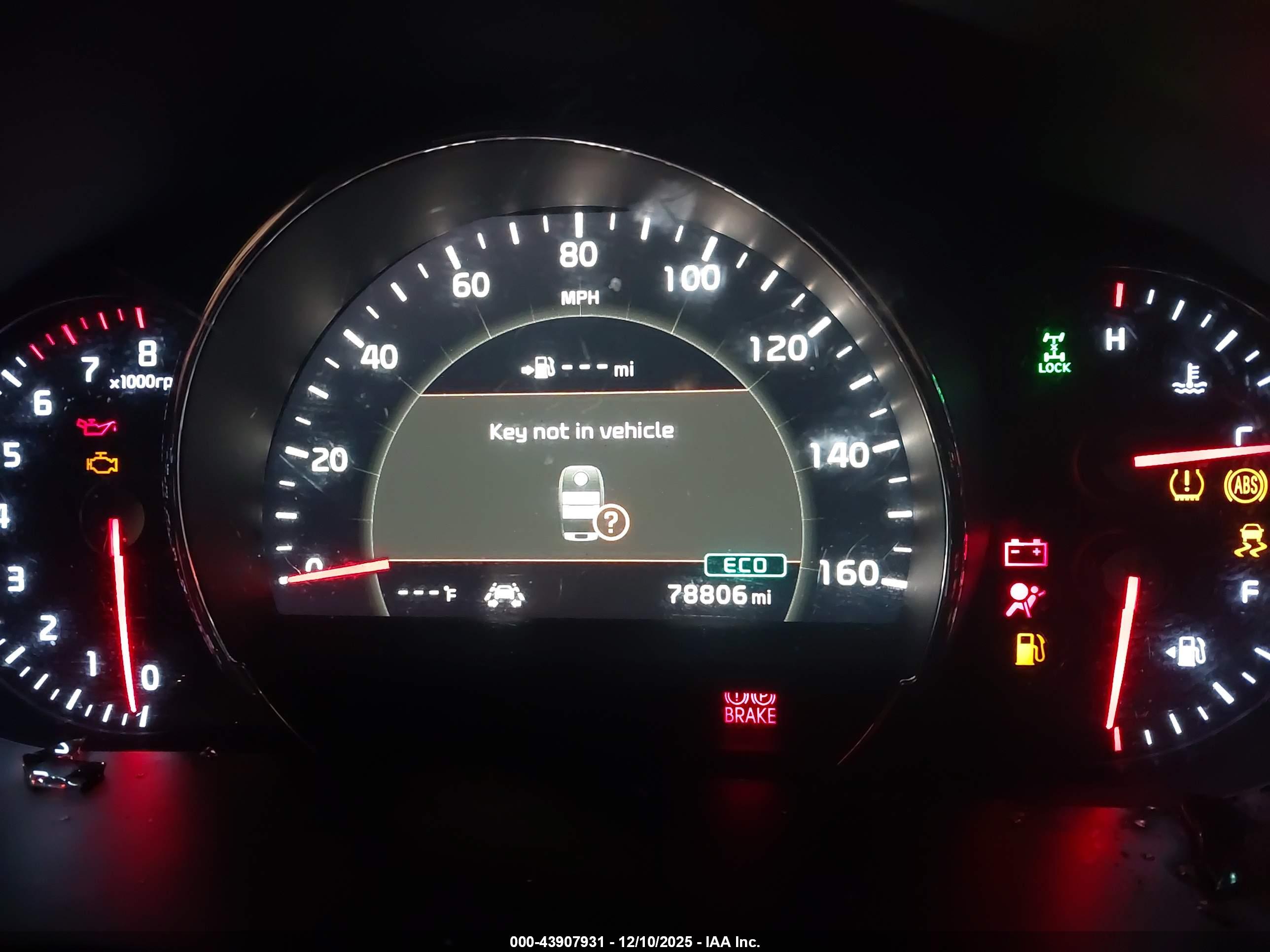 KIA SORENTO image 7
