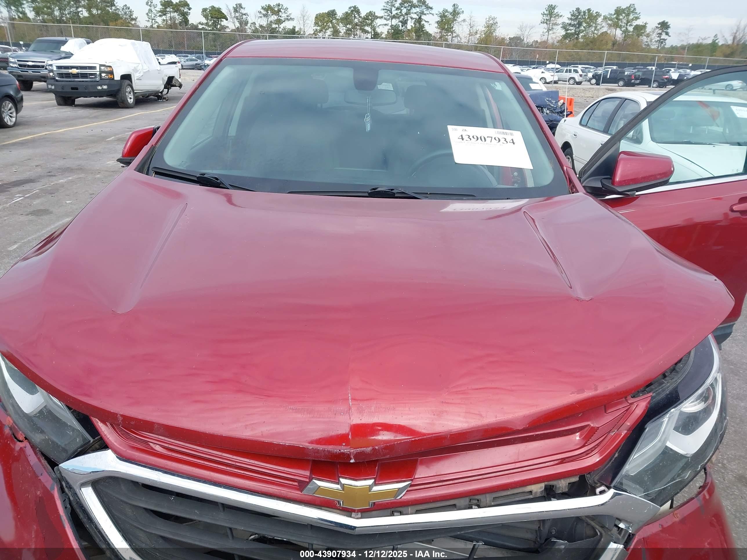 CHEVROLET EQUINOX image 10