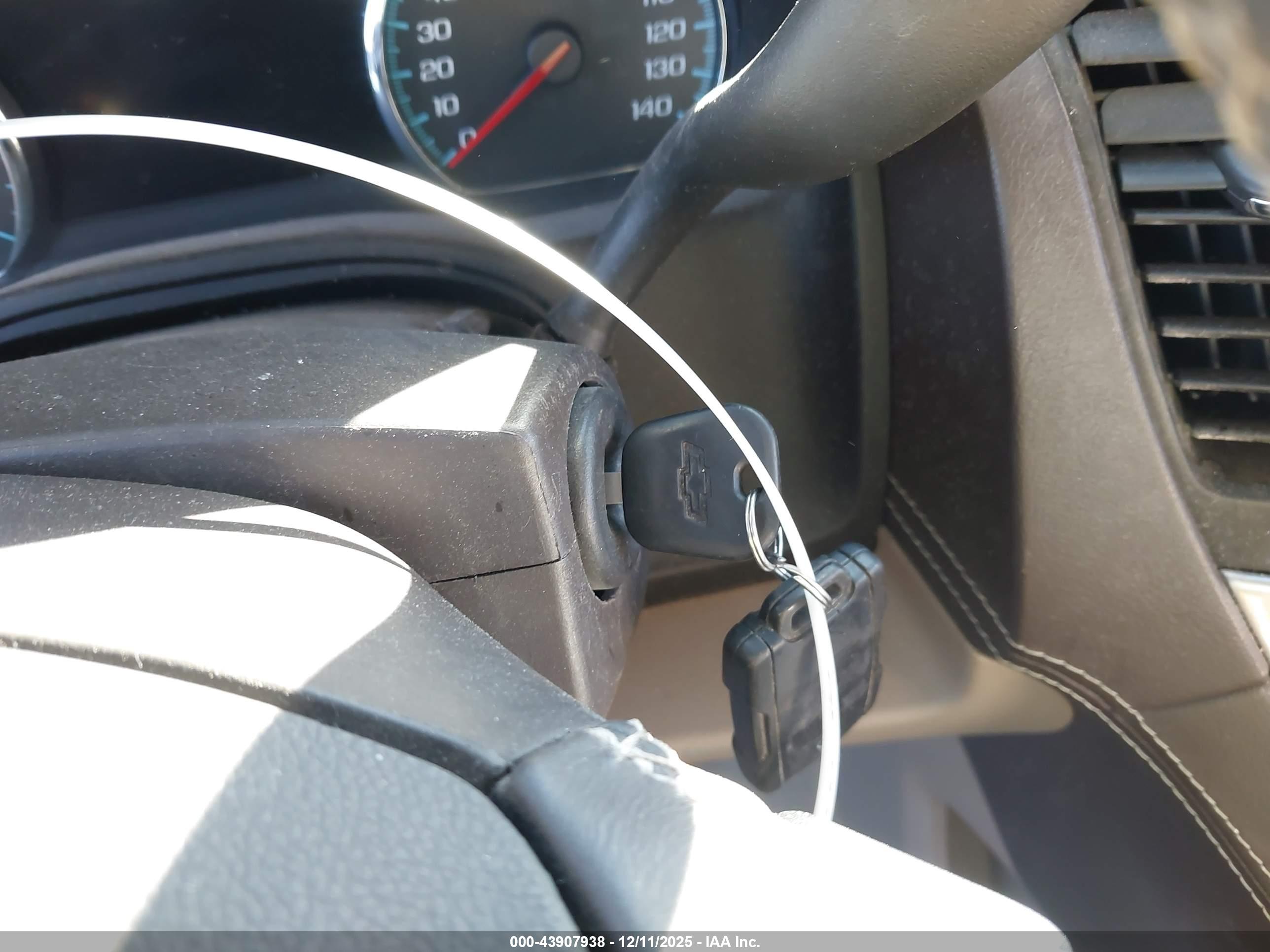 CHEVROLET TAHOE image 11