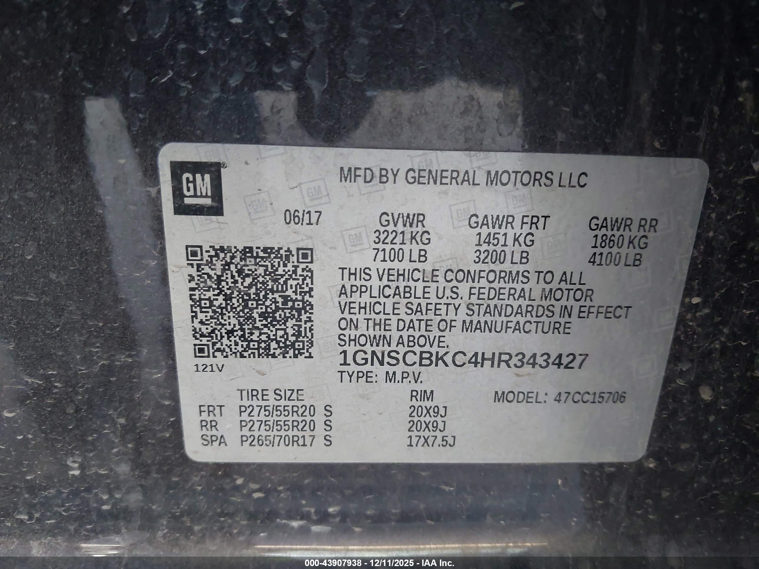 CHEVROLET TAHOE image 9